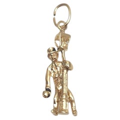 12K Yellow Gold "Drunk Man on a Lamp" Charm #25301