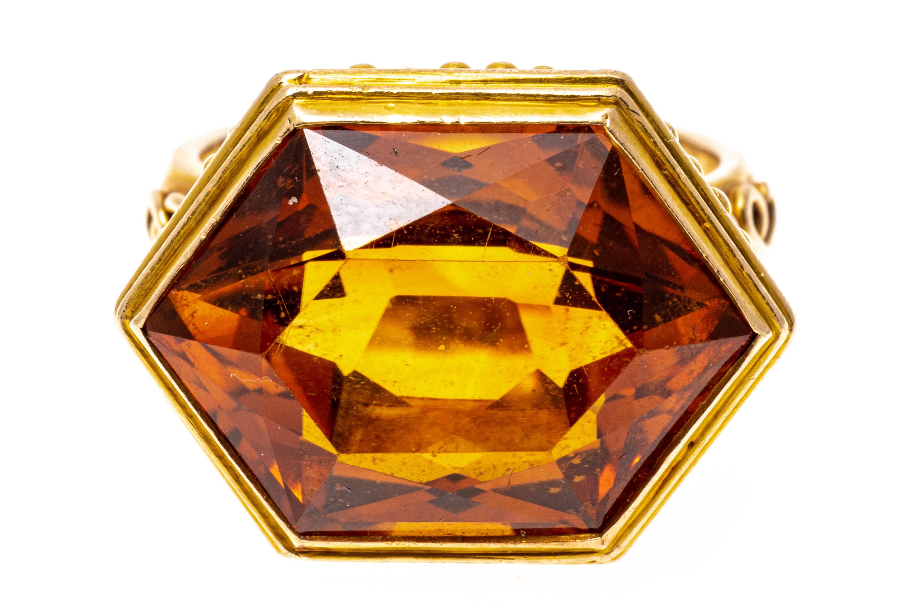 Sechseckiger Ring aus 12 Karat Gelbgold mit orangefarbenem Citrin, Trauben- und Weinmotiv, Größe 6,75 (Zeitgenössisch) im Angebot