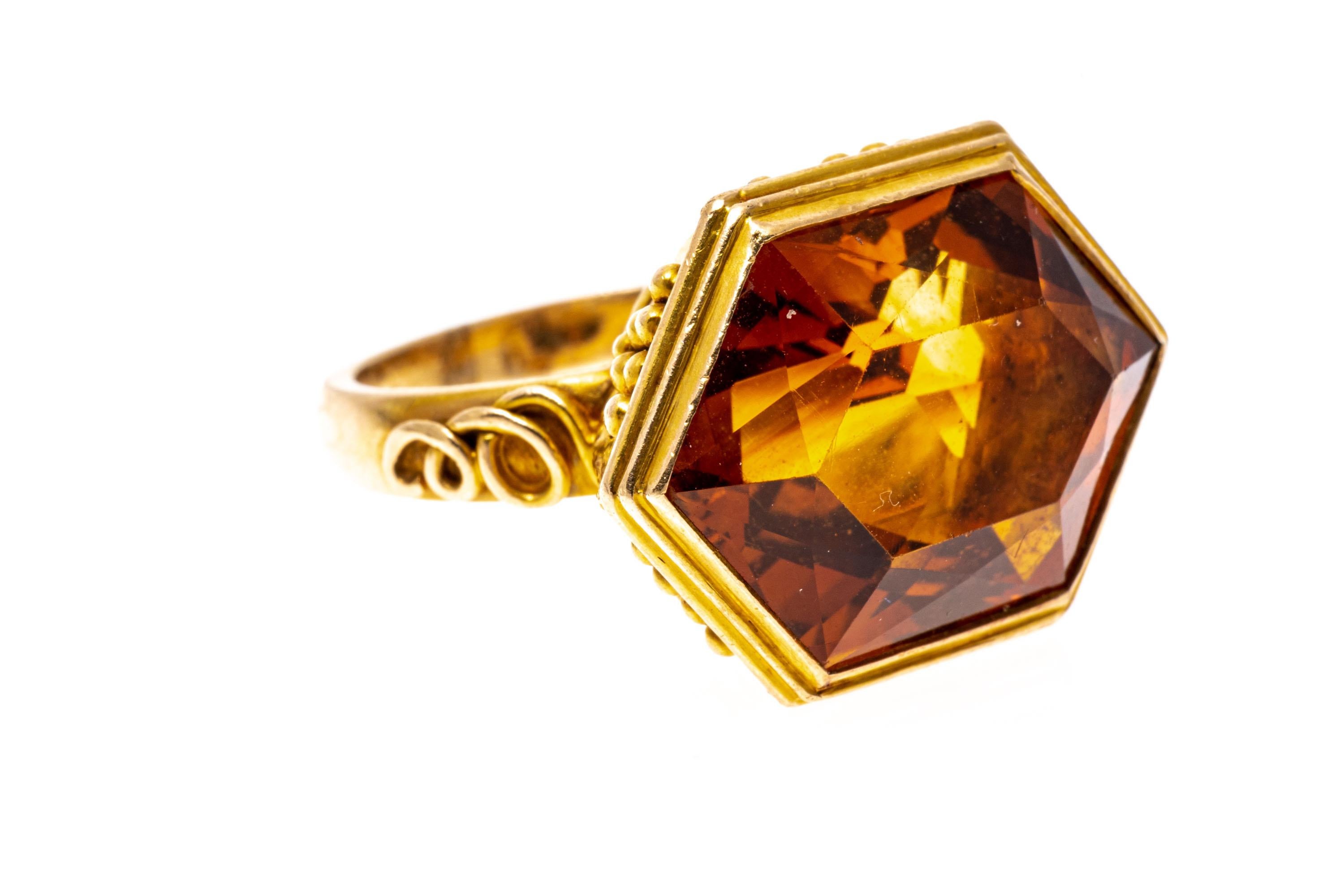 12k Yellow Gold Hexagonal Orange Citrine, Grape And Vine Motif Ring, Size 6.75 In Good Condition For Sale In Southport, CT