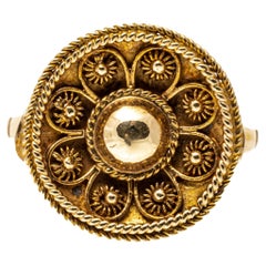 Vintage 12k Yellow Gold Round Etruscan Style Ring