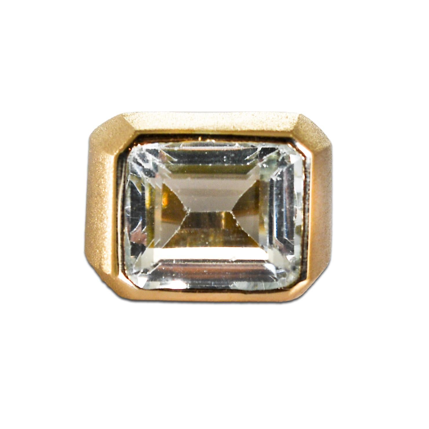 12K Yellow Gold Vintage Aquamarine Ring 14.2g