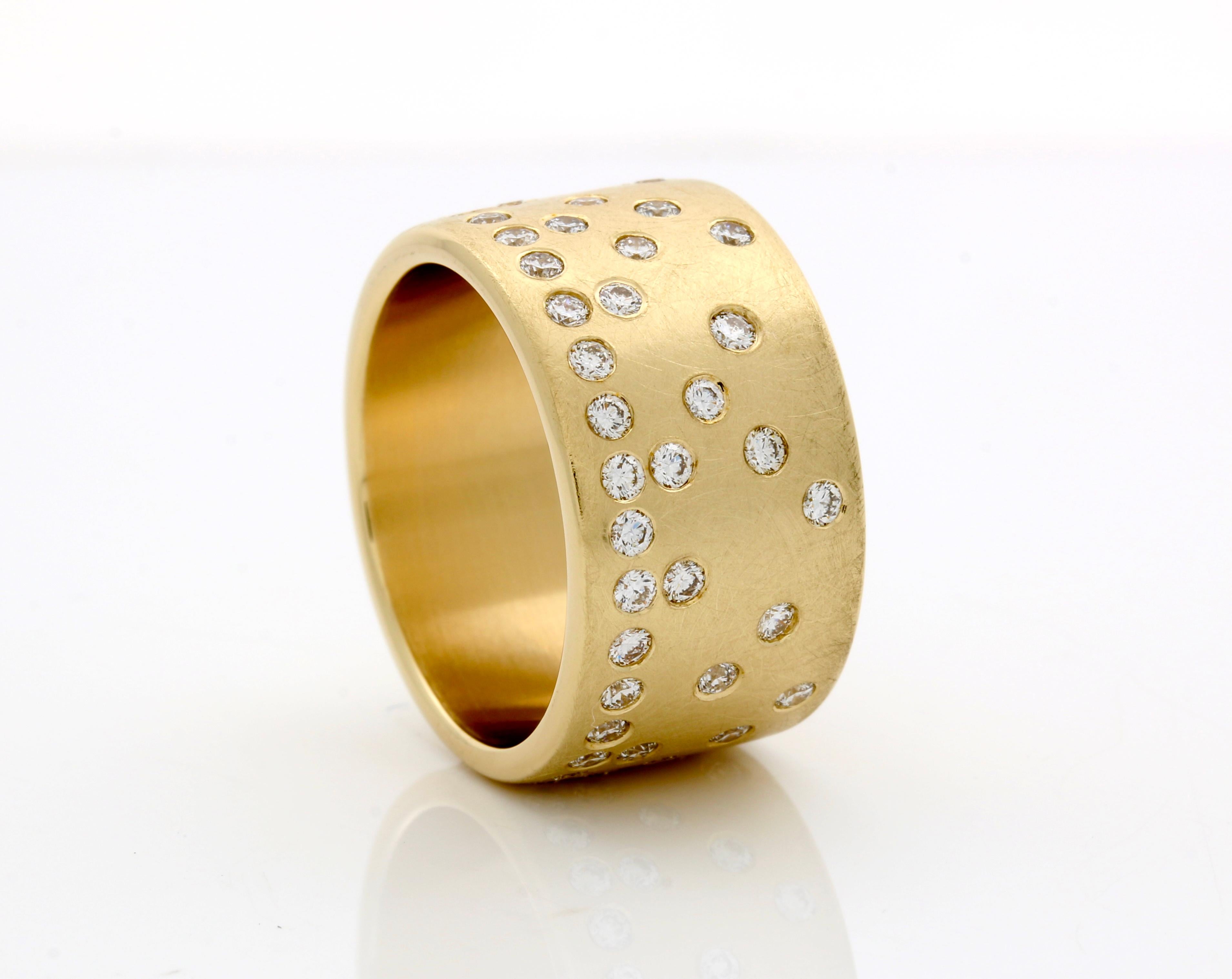 Im Angebot: Diamant und 14k Gold Hochzeit Jahrestag Band Ring () 2