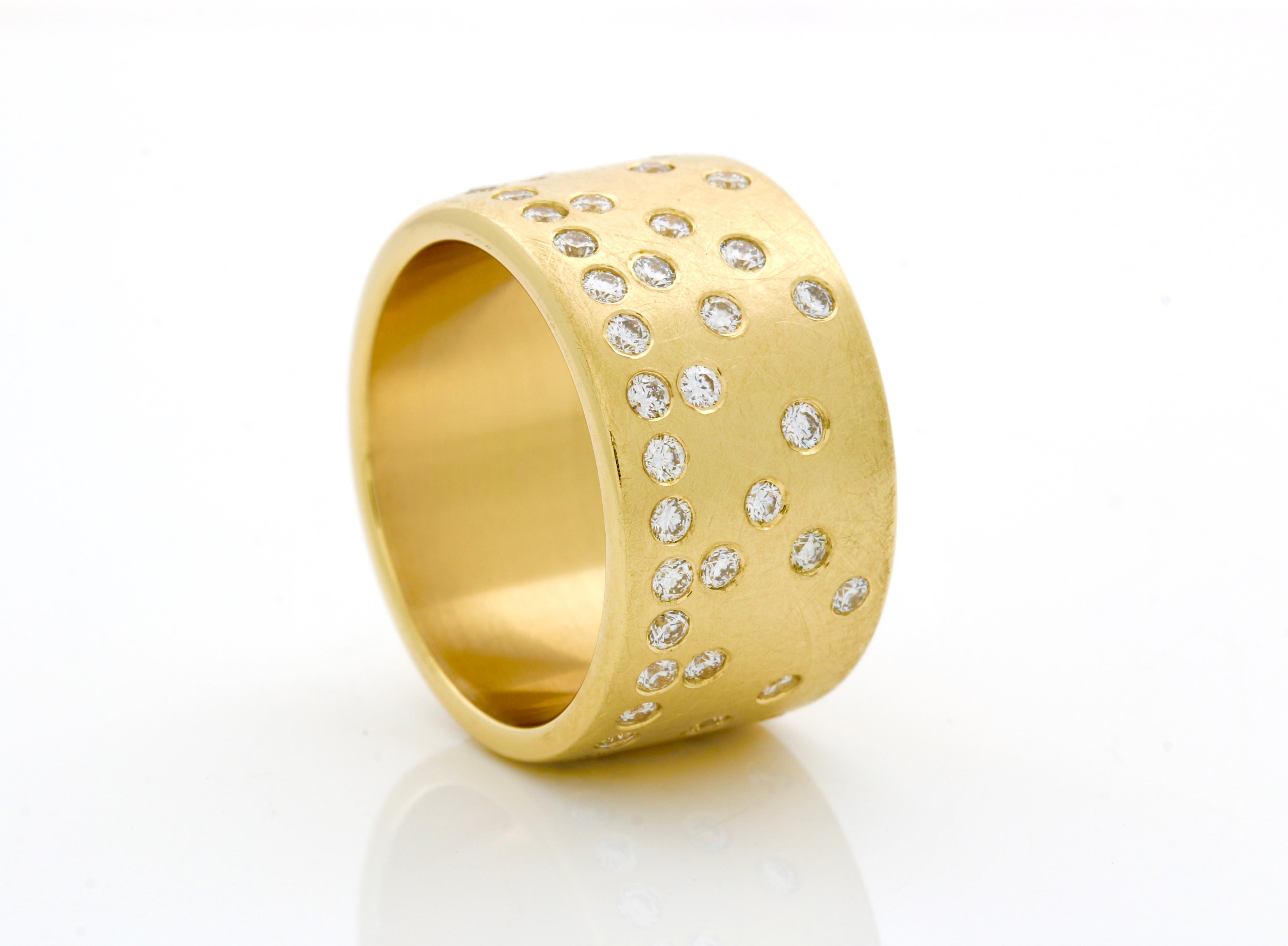 Im Angebot: Diamant und 14k Gold Hochzeit Jahrestag Band Ring () 4