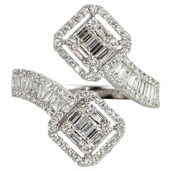1,2TCW Baguette-Diamant-Cluster-Ring aus 18 Karat Weißgold - Art Deco Pavé Bypass Band
