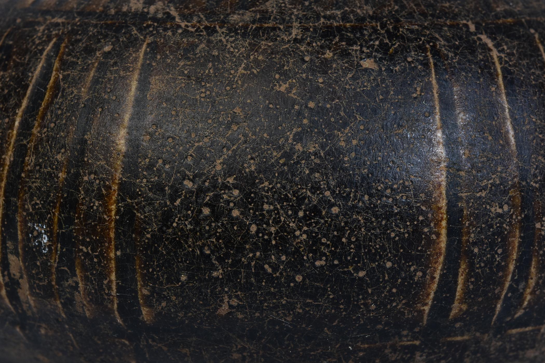12th - 13th Century, Bayon, Antique Khmer Dark-Brown Glazed Pottery Honey Pot For Sale 3