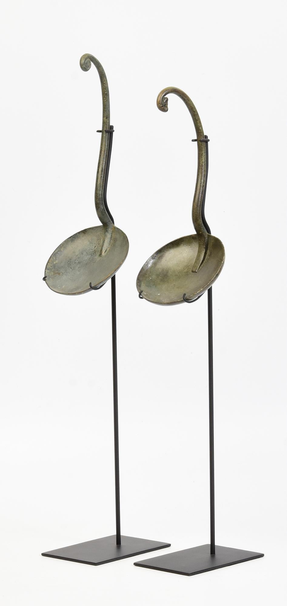 12th Century, A Pair of Antique Khmer Bronze Ritual Ladle Spoon for Holy Water For Sale 5