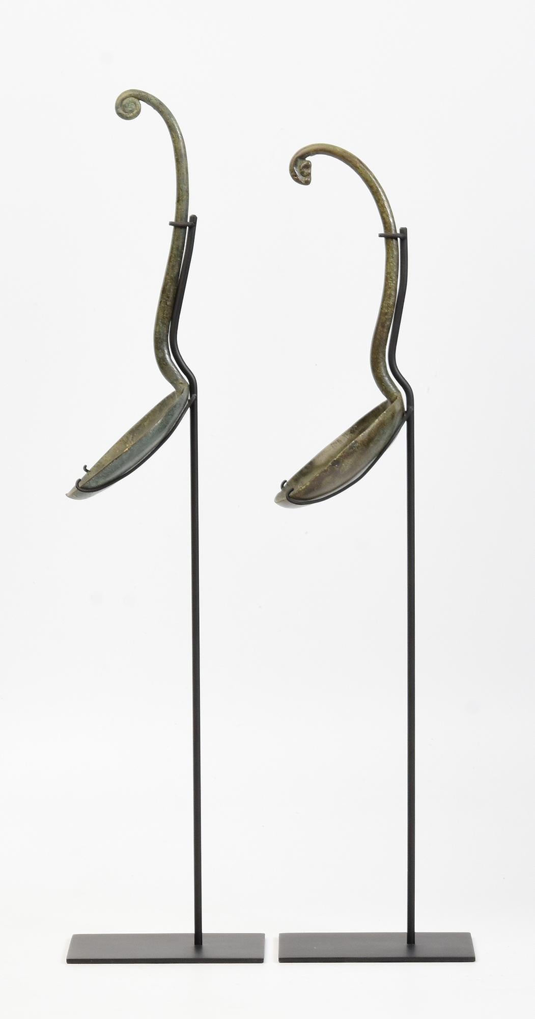 12th Century, A Pair of Antique Khmer Bronze Ritual Ladle Spoon for Holy Water For Sale 6
