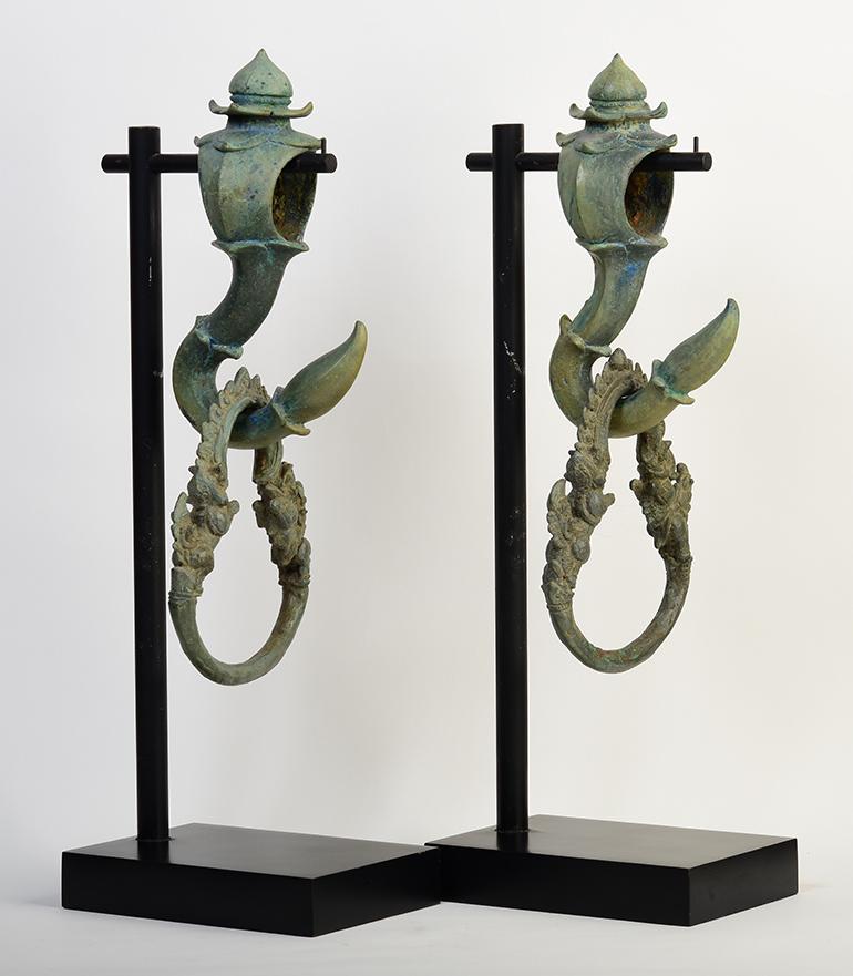 12th Century, Angkor Vat, A Pair of Khmer Bronze Palanquin Hooks and Rings 4