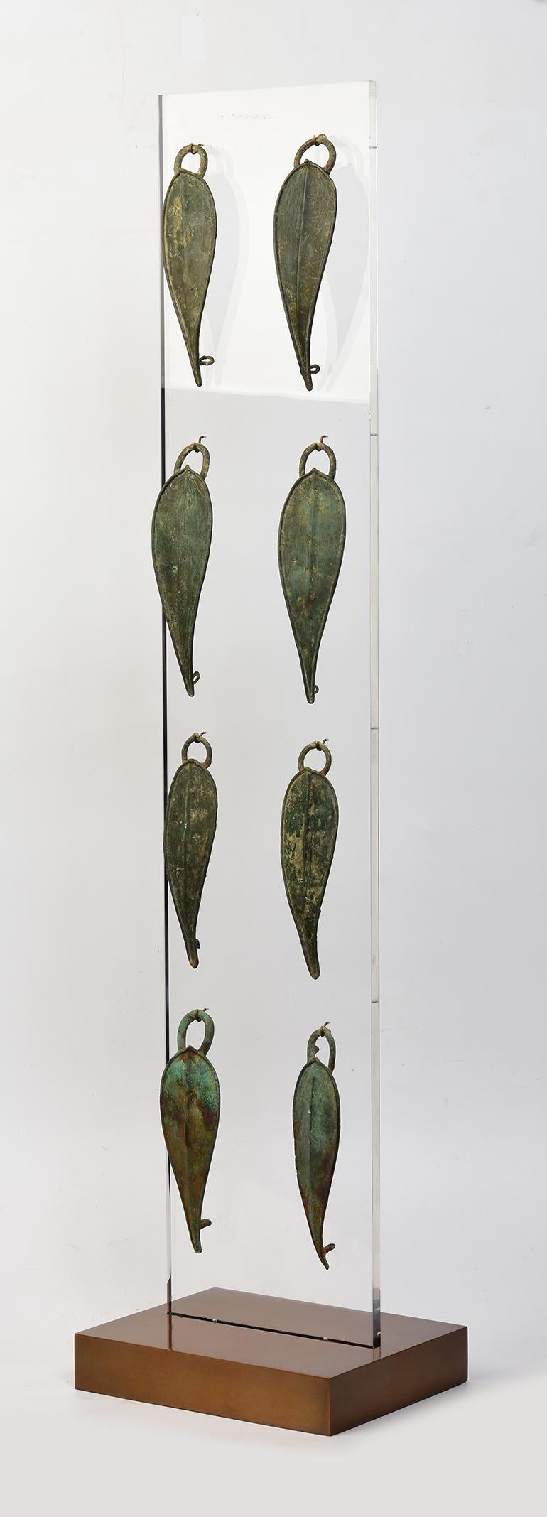 12e siècle, Angkor Vat, ensemble d'ornements en bronze cambodgien pour cheval en forme de feuille en vente 4