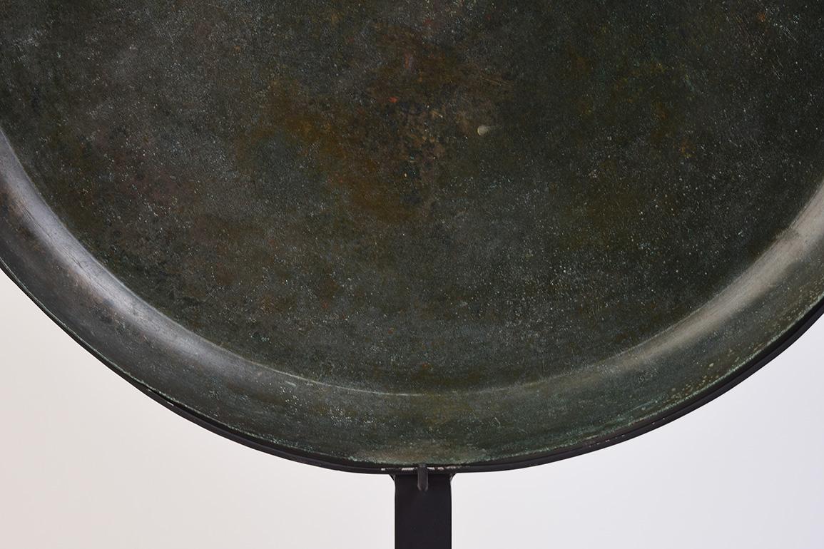 12th Century, Angkor Vat, Antique Khmer Bronze Tray with Stand In Good Condition In Sampantawong, TH
