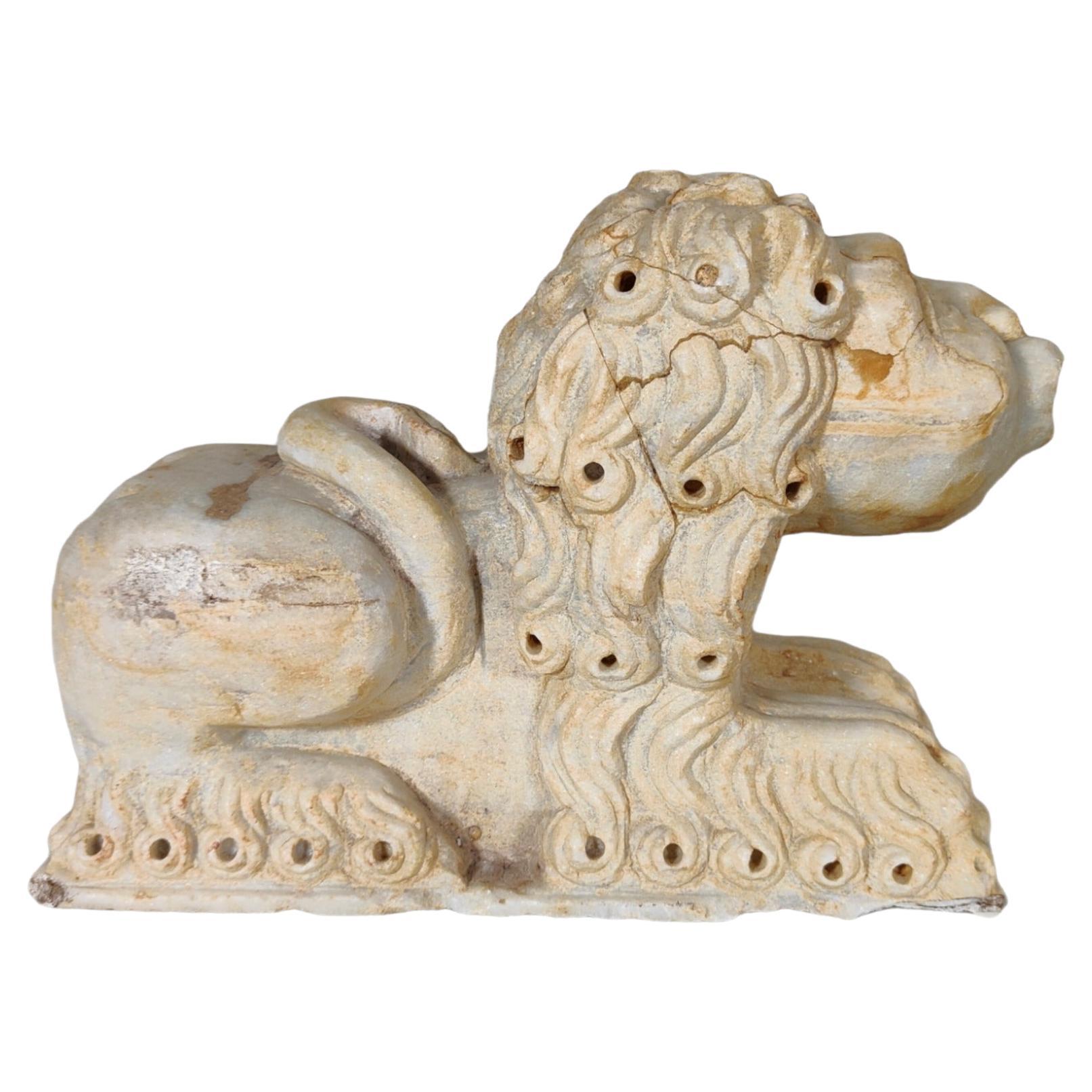 Lion romain italien du 12e siècle