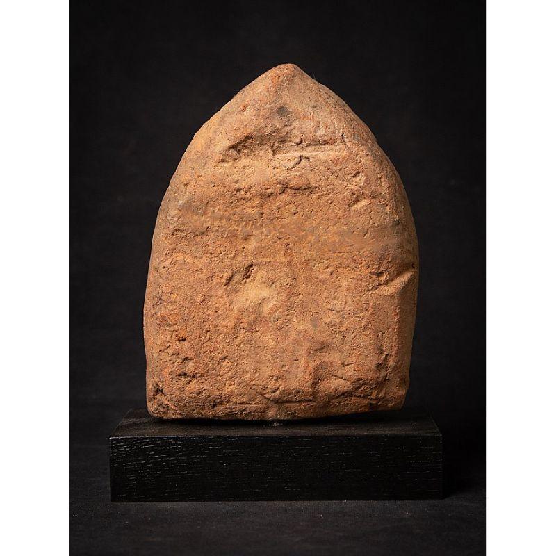 12th Century, Pagan Votive Tablet from Burma In Good Condition For Sale In DEVENTER, NL