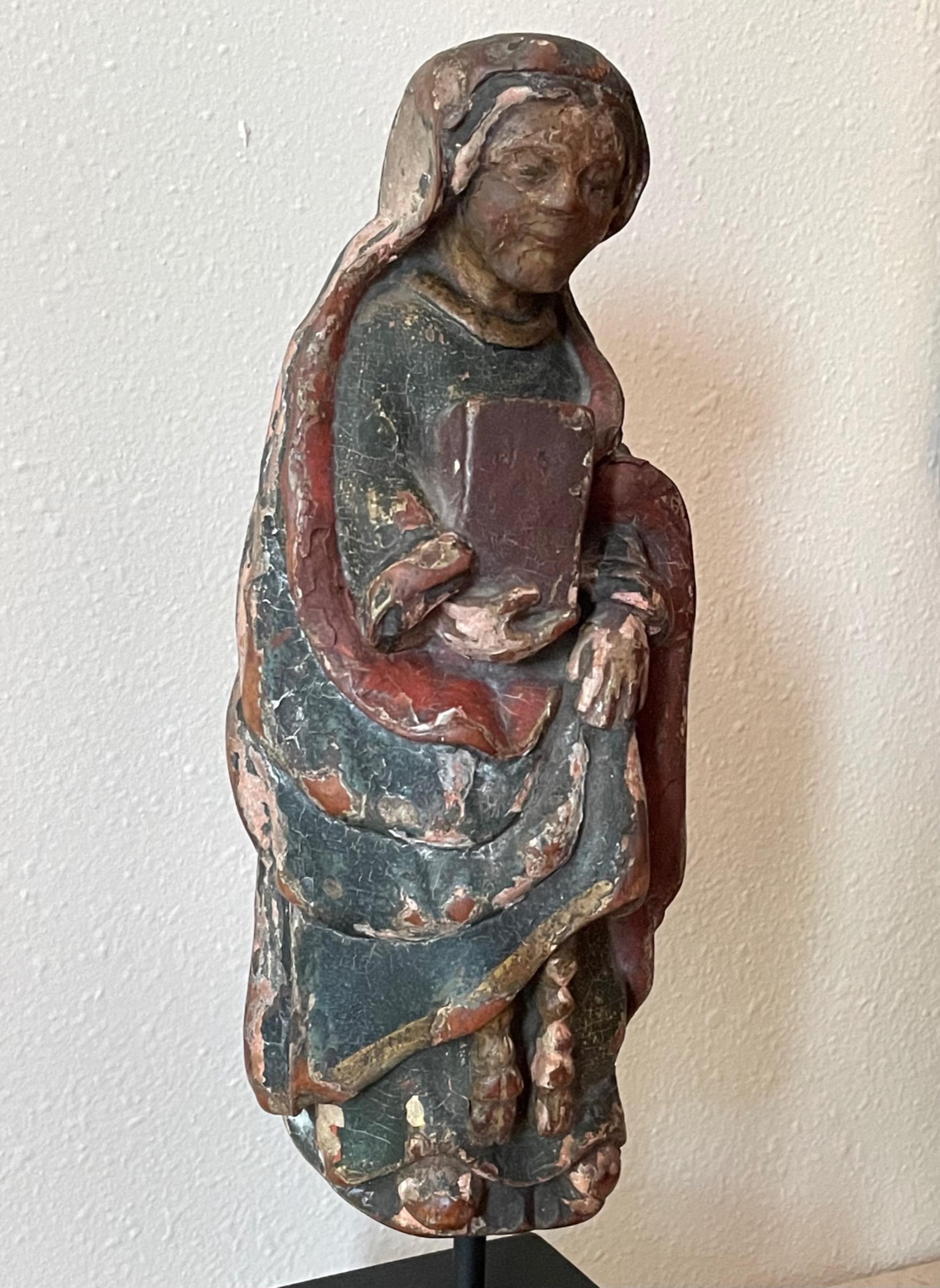 Medieval 12th Century Rare Romanesque Wood Sculpture of the Virgin Mary For Sale