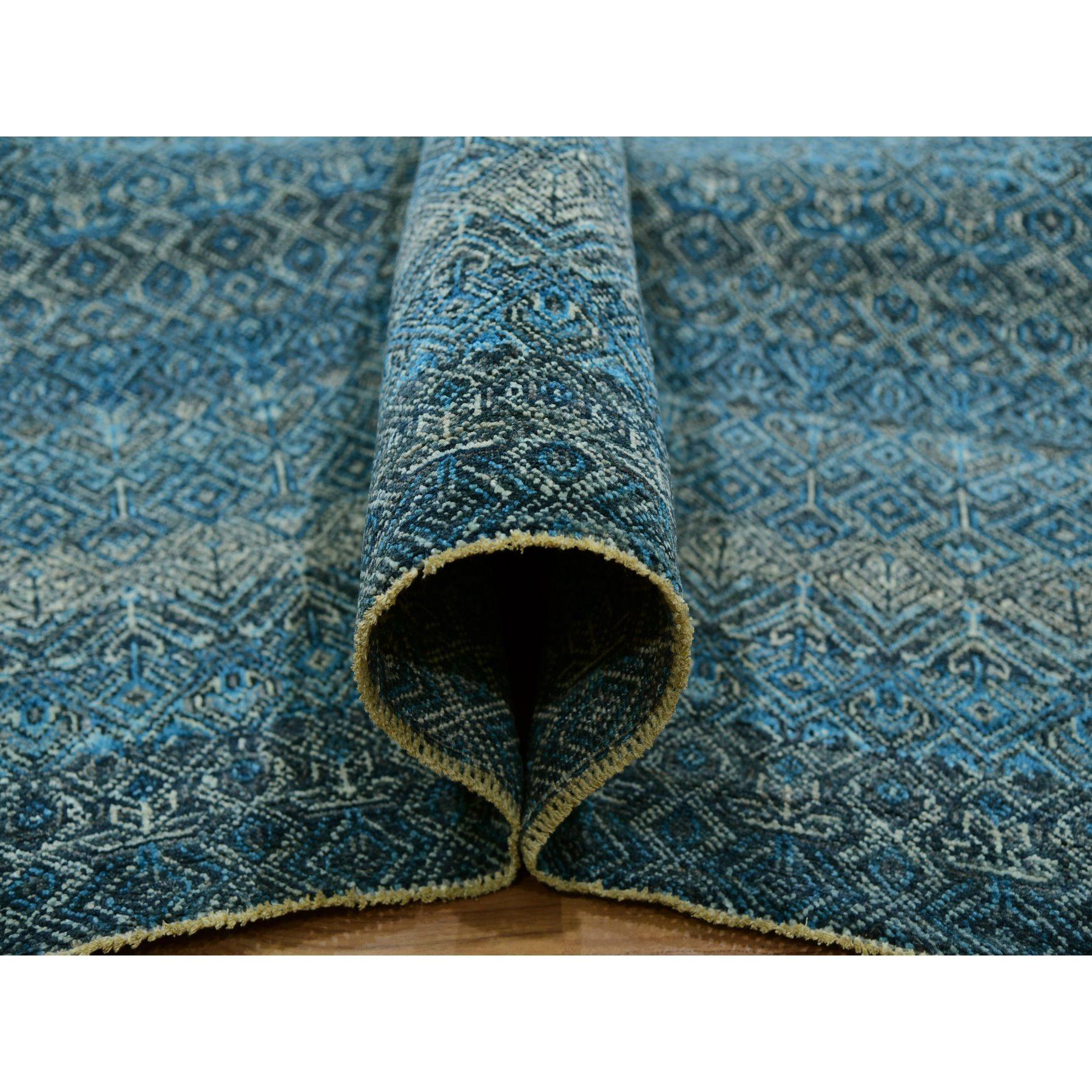 Annodato a mano 12'x12' Blue Hand Knotted Kohinoor Repetitive Diamond Wool XL Square Rug in vendita