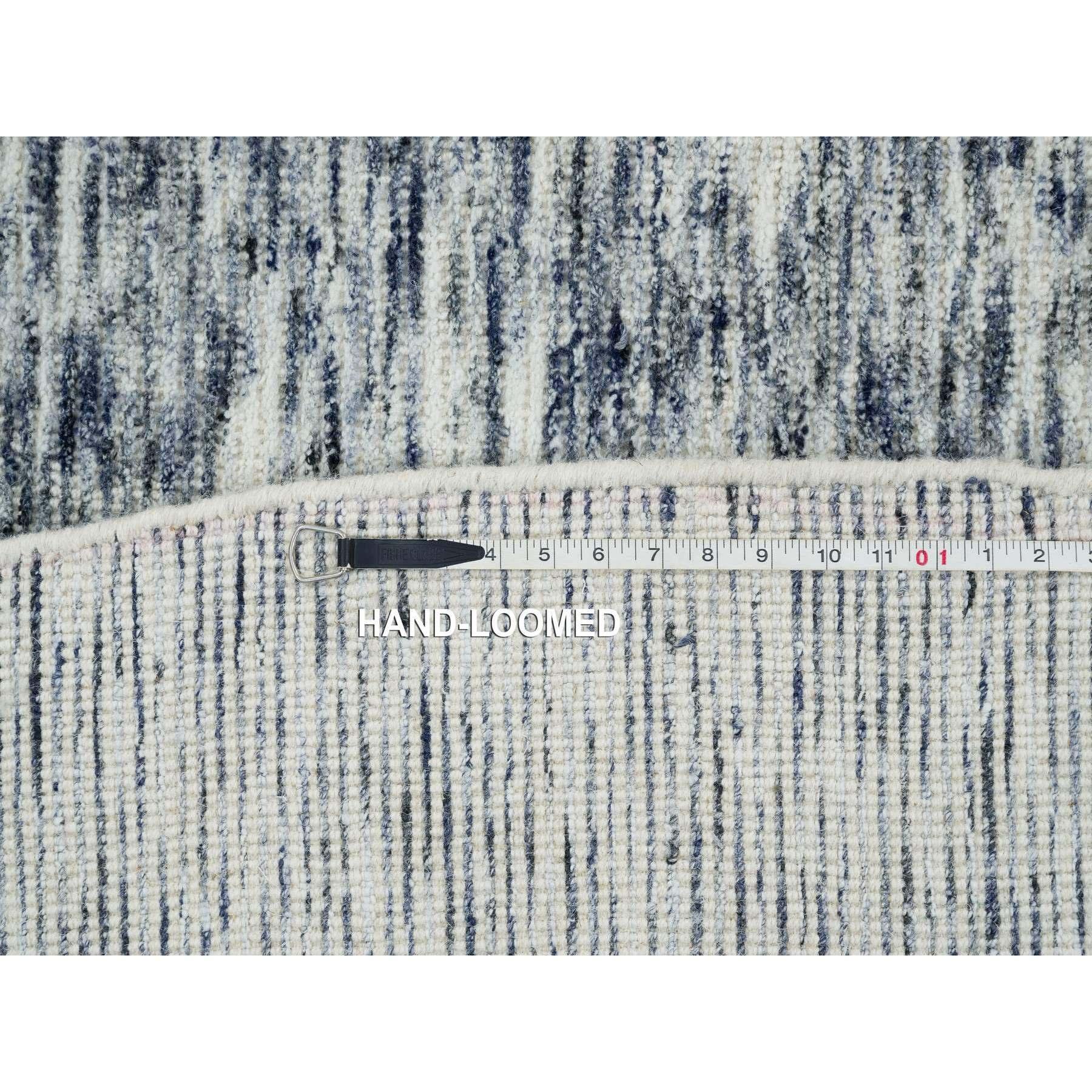 12'x12' Blau Modern Striae Design Runder Teppich aus reiner Wolle, handgewebt im Angebot 4