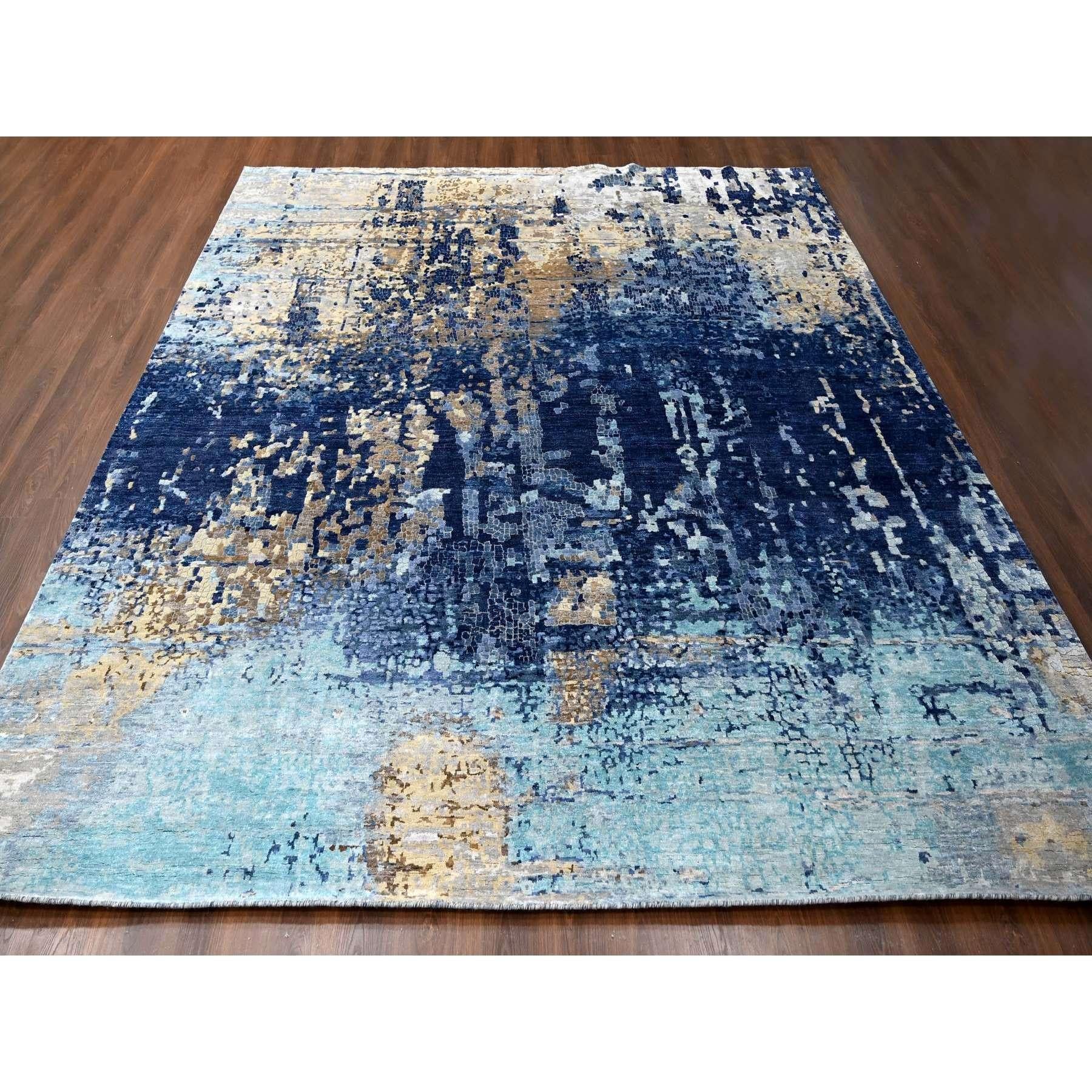 Si tratta di un autentico tappeto orientale in lana e seta, annodato a mano, dal design moderno a mosaico. È stato annodato per mesi e mesi con tecniche di tessitura secolari da esperti artigiani.
Materiali primari: Lana e seta
Lattice: No Pile