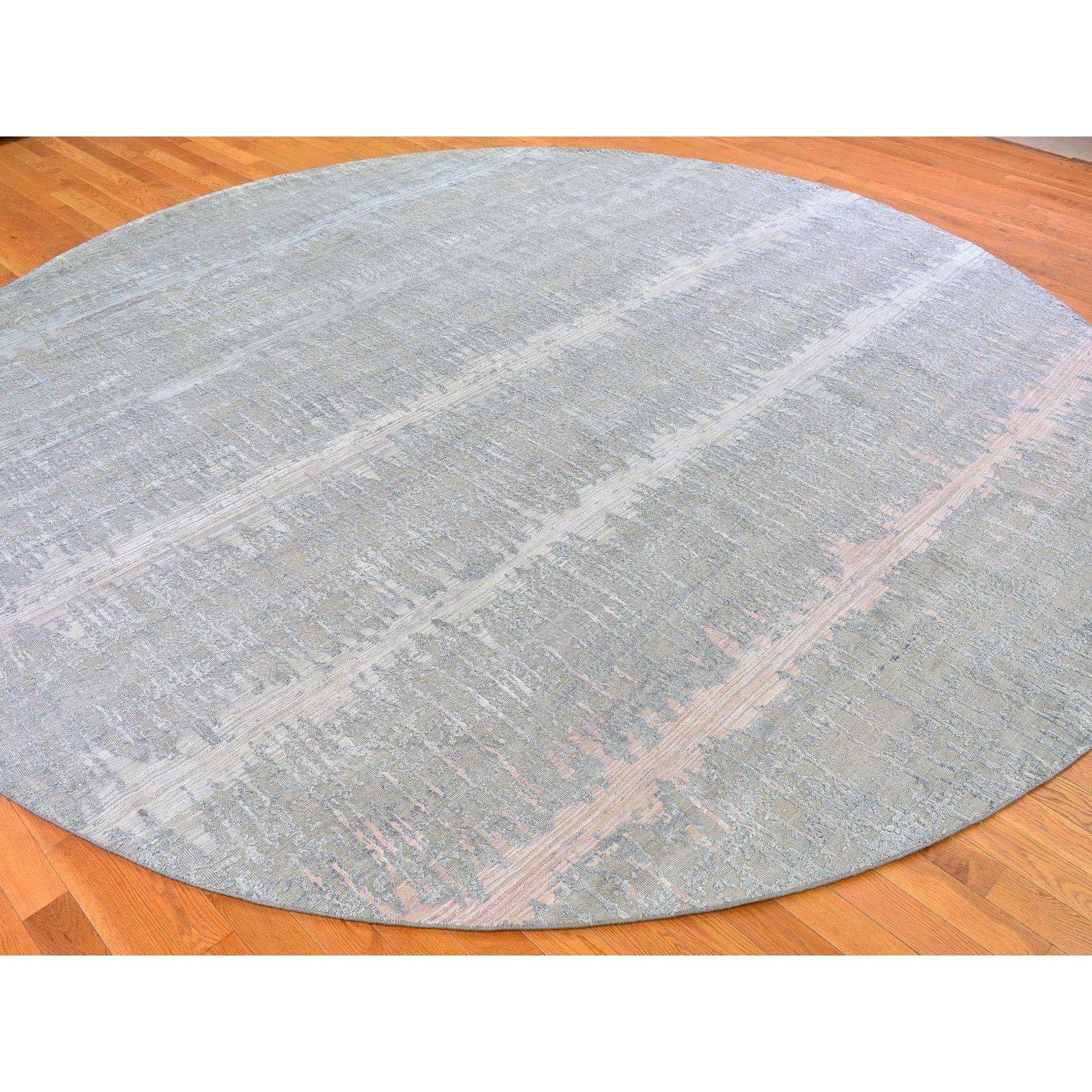 Indien 12'x12' Tapis rond en laine et soie noué à la main avec un design cardiaque et des couleurs pastel en vente