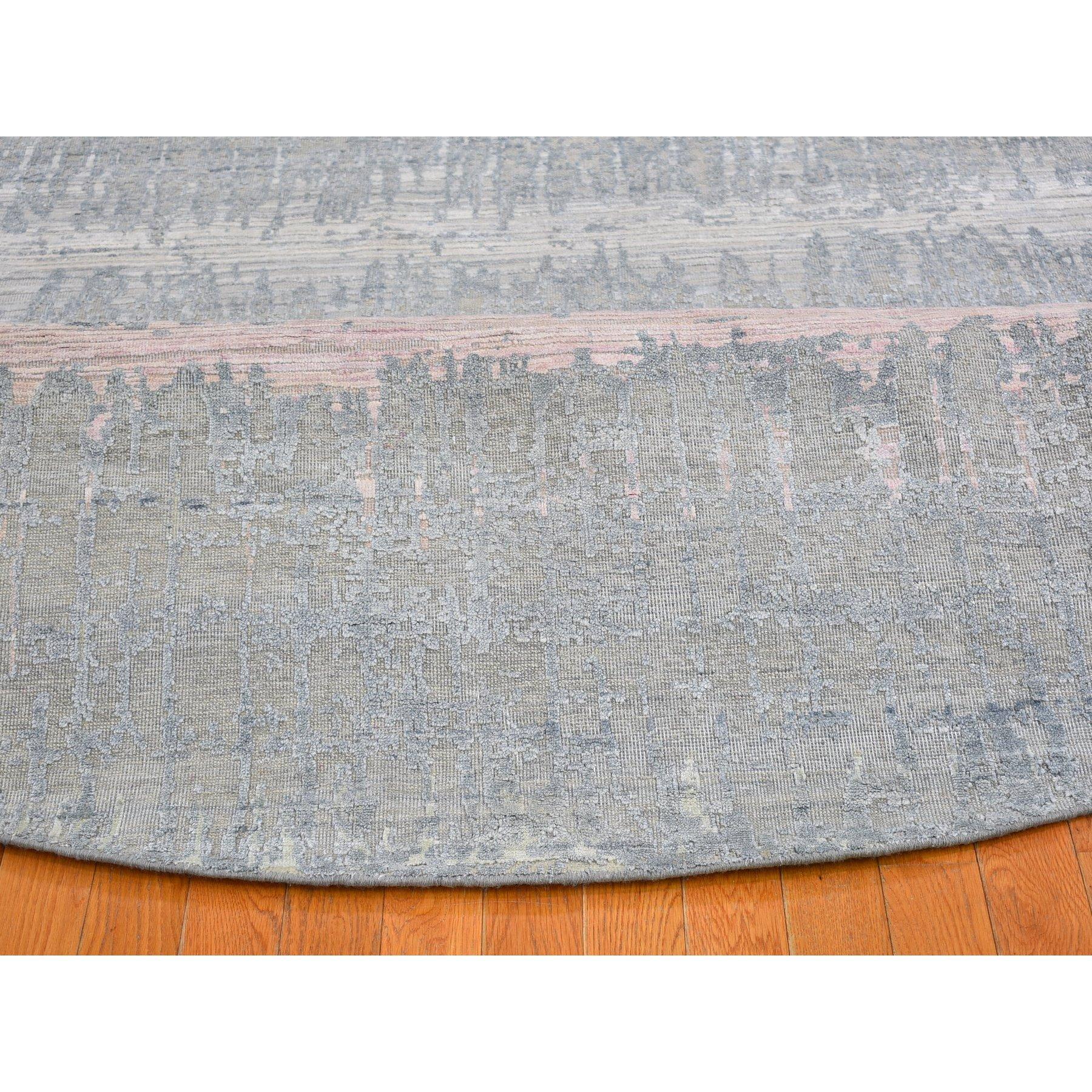 XXIe siècle et contemporain 12'x12' Tapis rond en laine et soie noué à la main avec un design cardiaque et des couleurs pastel en vente