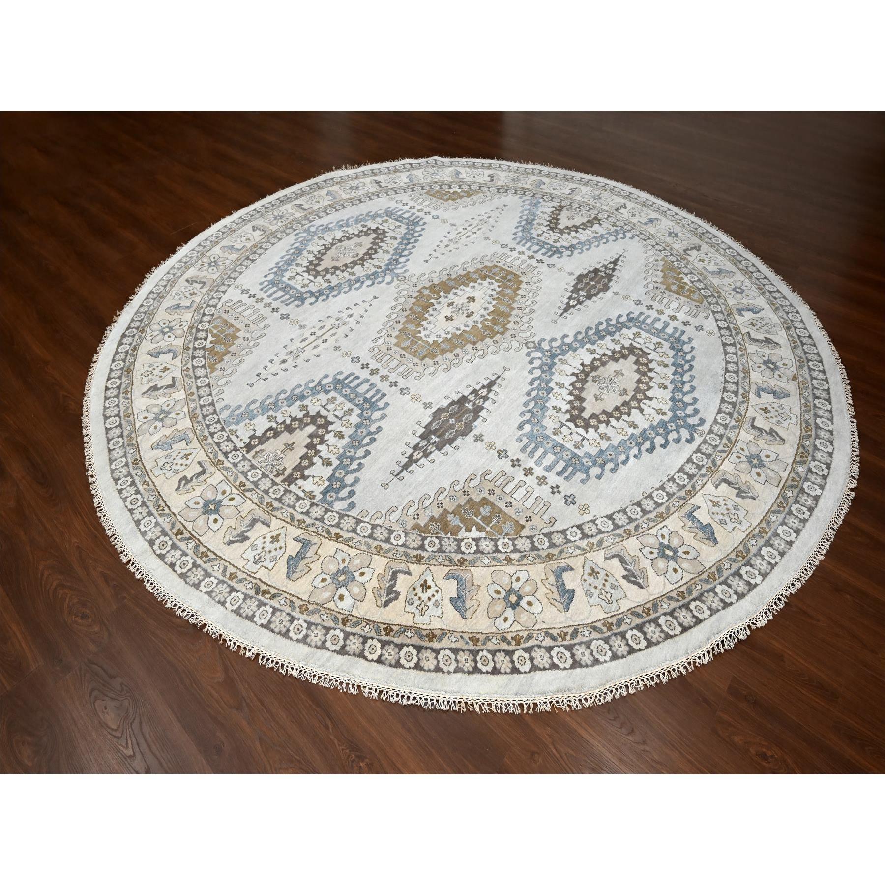 This is a truly genuine one-of-a-kind Pure Wool, Hand Knotted, Persian Village Influence with Geometrical Medallions, Oriental Rug. It has been Knotted for months and months in the centuries-old weaving craftsmanship techniques by expert