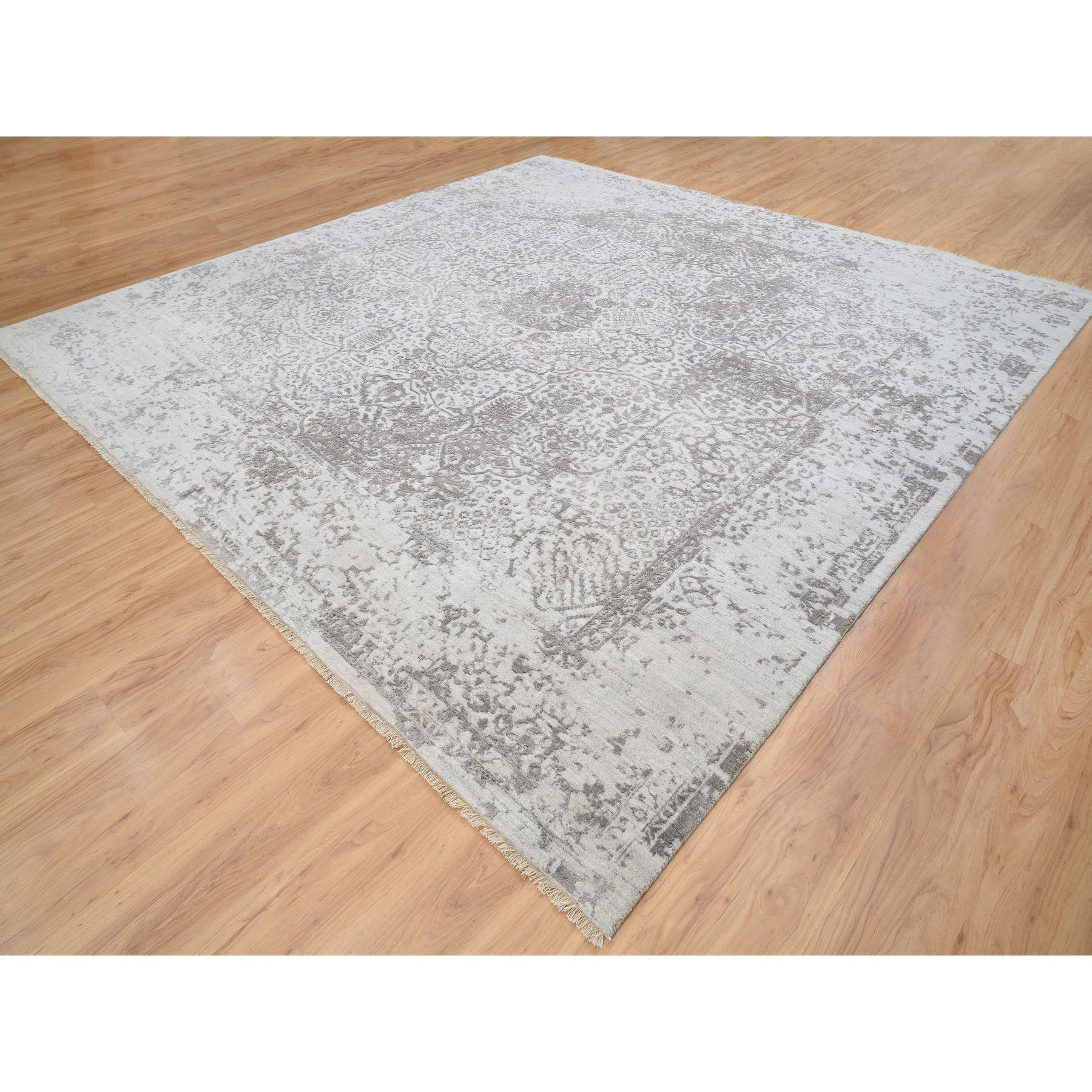 Medievale 12'x12' Grigio, Design persiano spezzato, Tappeto annodato a mano in lana e pura seta in vendita
