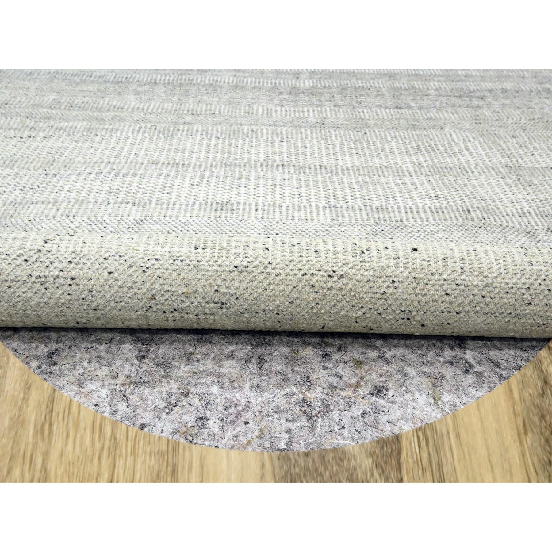 Annodato a mano 12'x12' Tappeto rotondo in lana annodata a mano, grigio, con disegno di erba ossidata e afflosciata in vendita