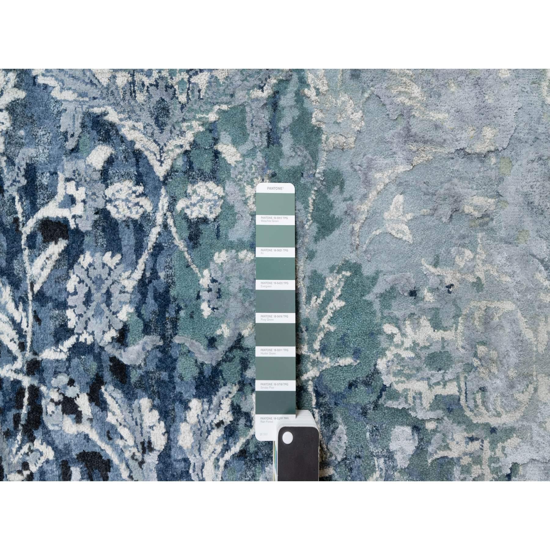 12'x12' Gray, Tabriz Design, Wool and Silk Hand Knotted Round Rug For Sale 1