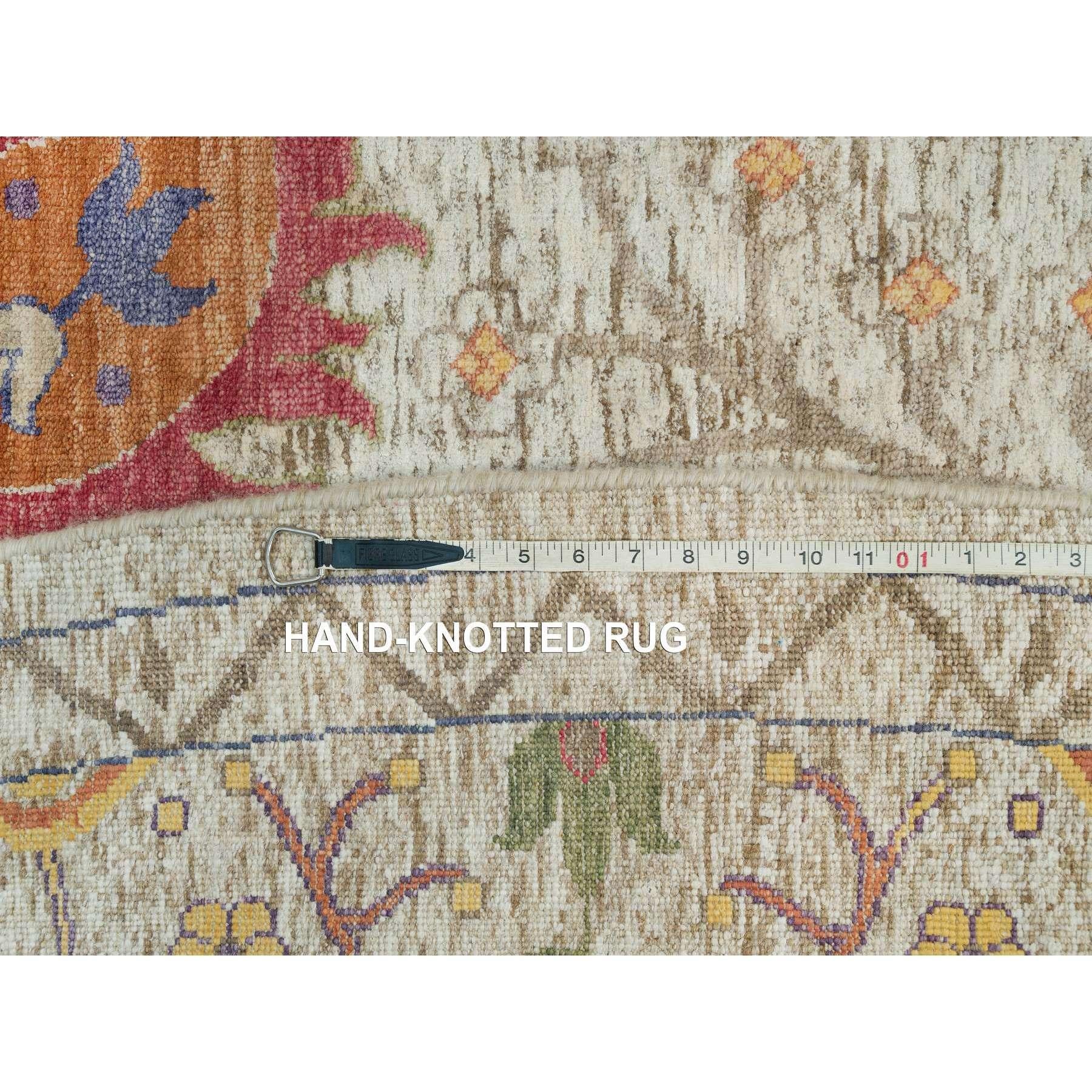 12'x12' Leinen Beige Wolle und Seide Directional Handgeknüpfter orientalischer runder Teppich im Angebot 5