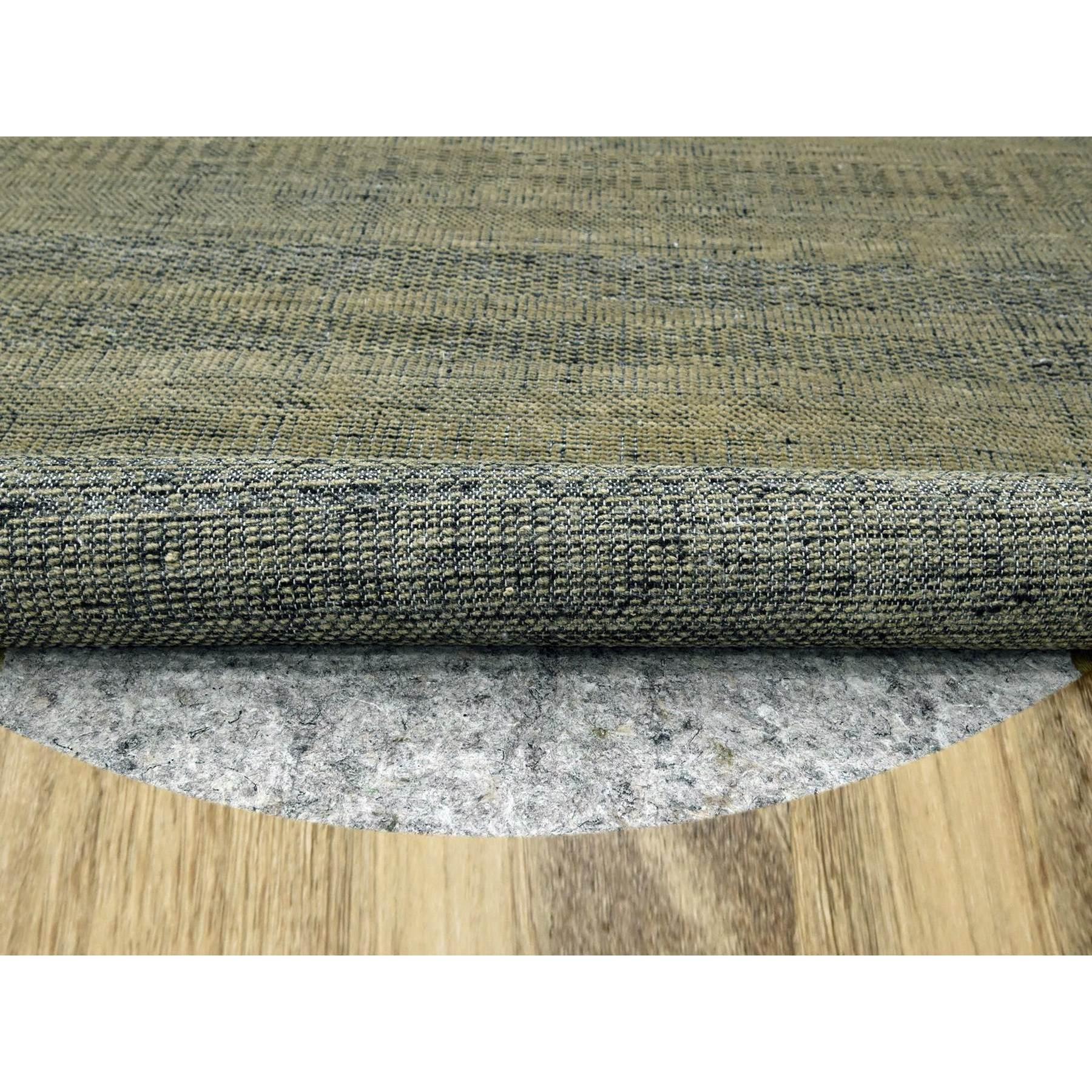 Indian 12'x12' Peanut Brown Hand Knotted Pure Wool Oxidized Grass Design Round Rug For Sale