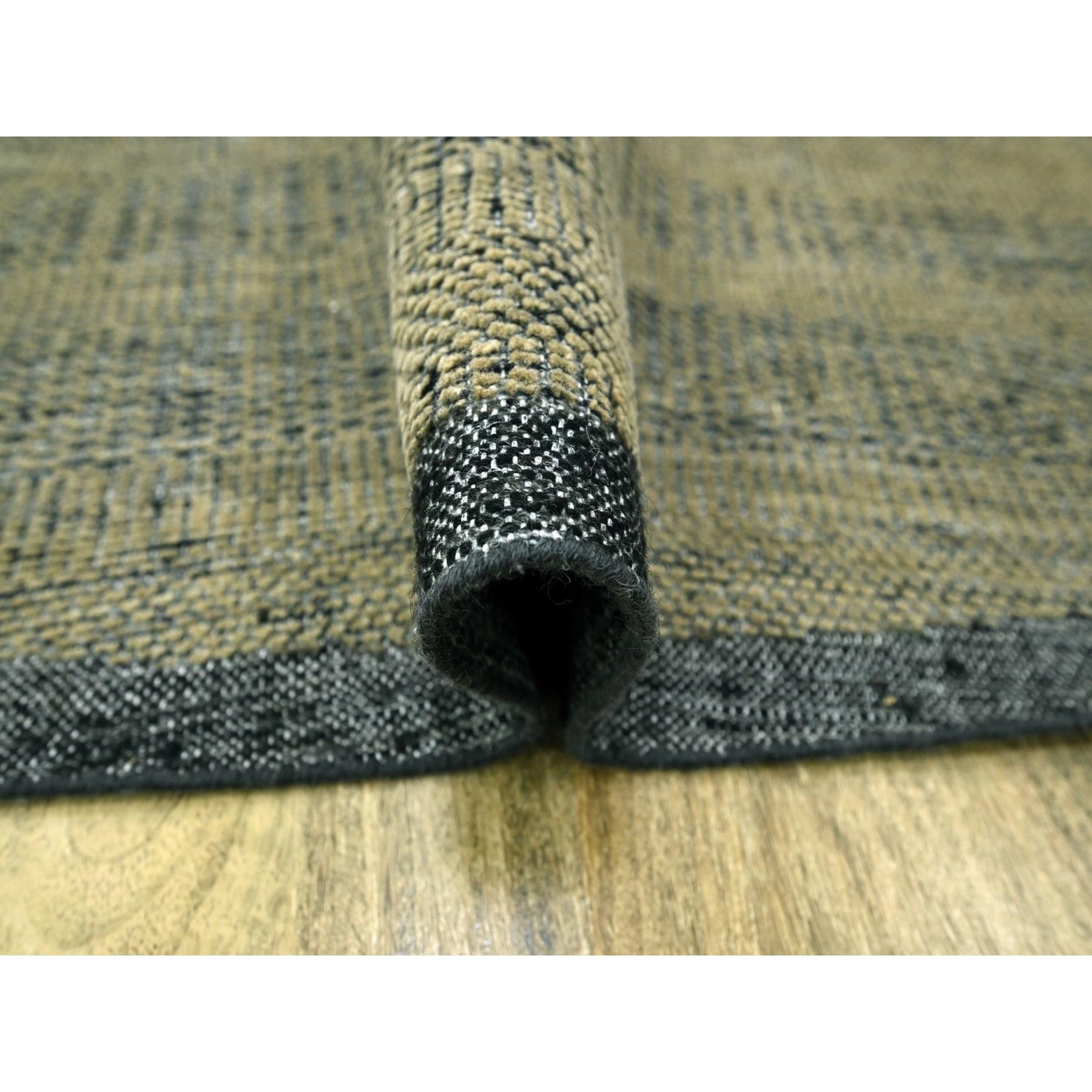 Hand-Knotted 12'x12' Peanut Brown Hand Knotted Pure Wool Oxidized Grass Design Round Rug For Sale