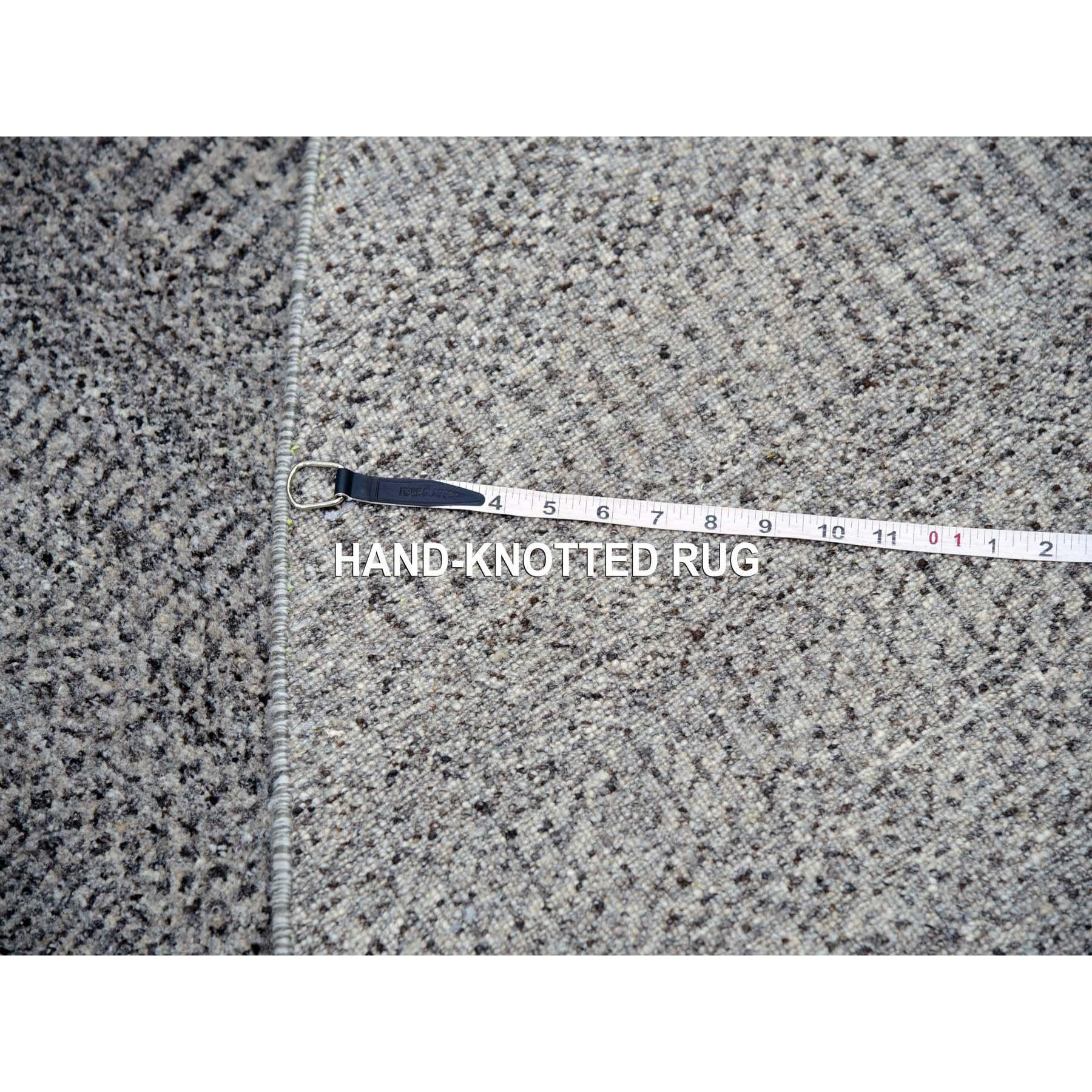 12'x12' Zinn gegossener, grauer, handgeknüpfter, runder Teppich aus lebhafter Wolle mit grauem Grasdesign 4