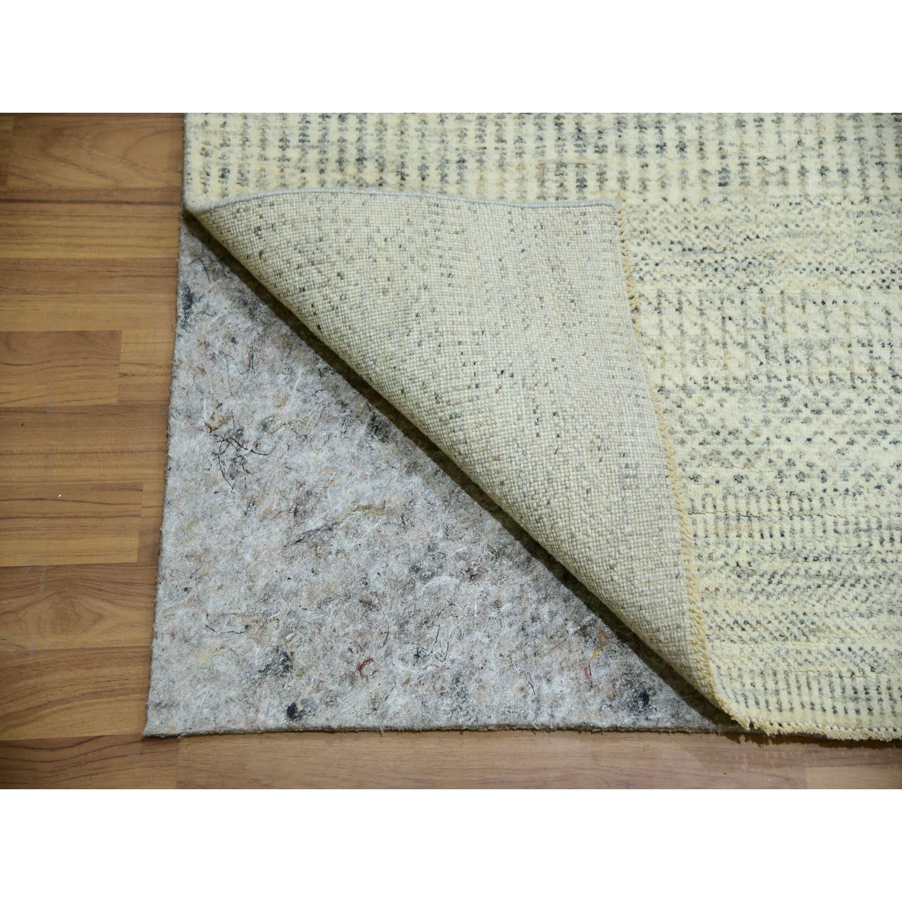 12'x12' Weißer, handgeknüpfter, moderner, quadratischer, grauer, getönter, 100 % Wollteppich mit Grasmuster auf Tone (Indisch) im Angebot