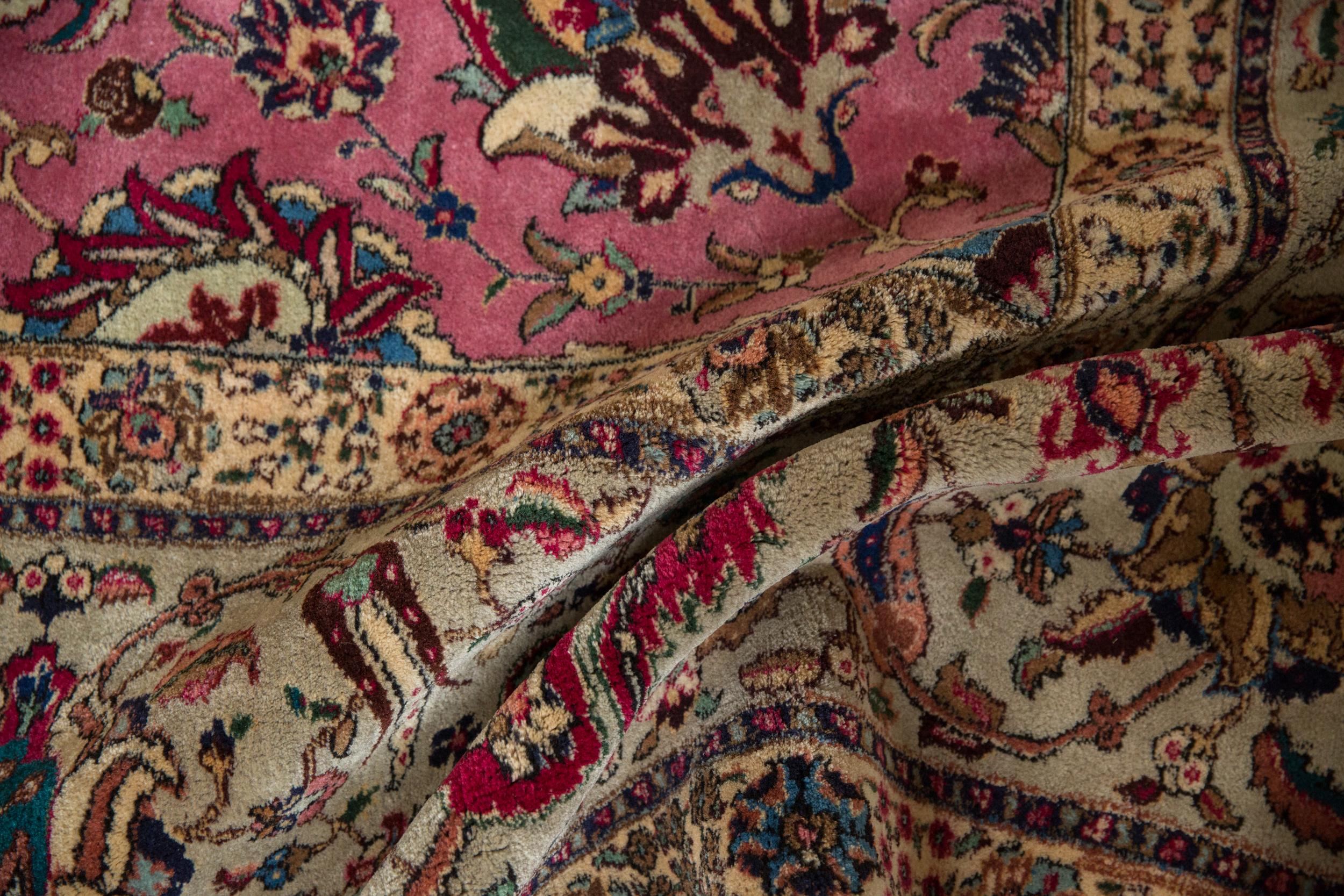 Perse Tapis carré vintage de Tabriz en vente