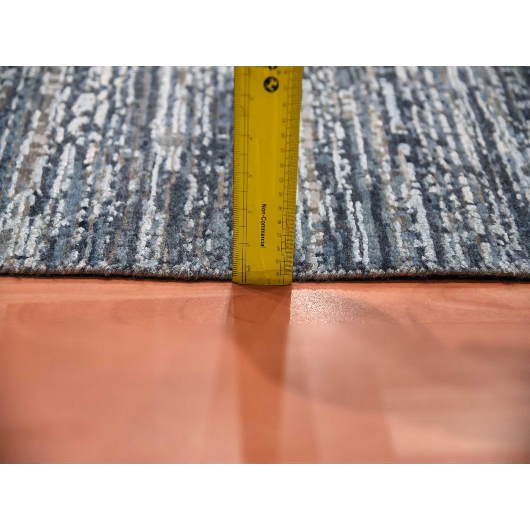 Tappeto orientale oversize 12'x15' Blu Oceanico in pura seta e lana annodato a mano in vendita 3