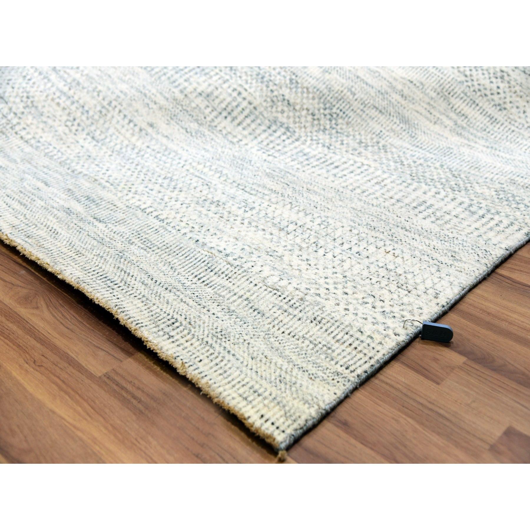 12'x15' Dove White Hand Knotted Wool Modern Grass Design Oversized Rug For Sale 1