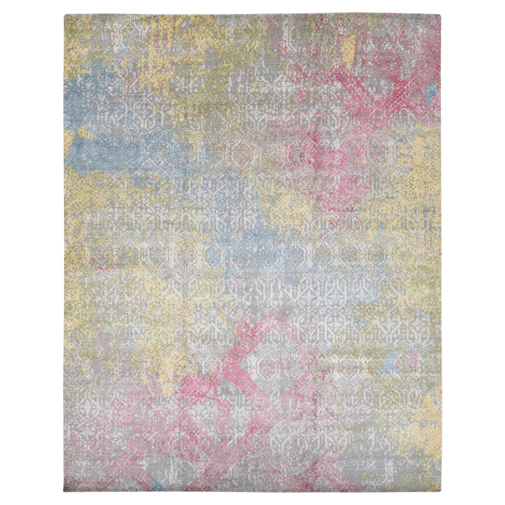 12'x15' Gray with Red and Yellow Shades TRELLIS IN THE SPRING Pure Silk Rug For Sale