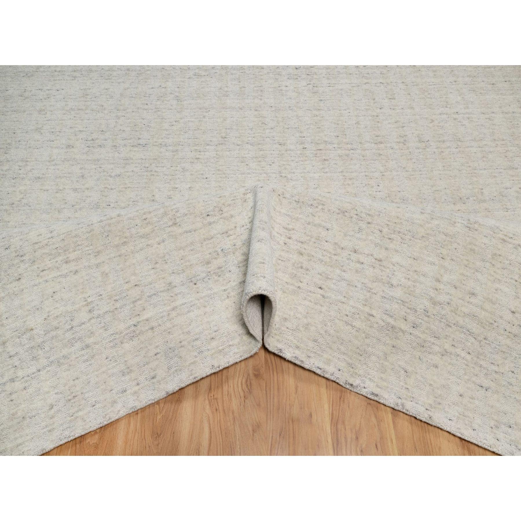 12'x15' Ivory Hand Loomed Vertical Stripes Design Undyed Natural Wool XL Rug (Handgeknüpft) im Angebot