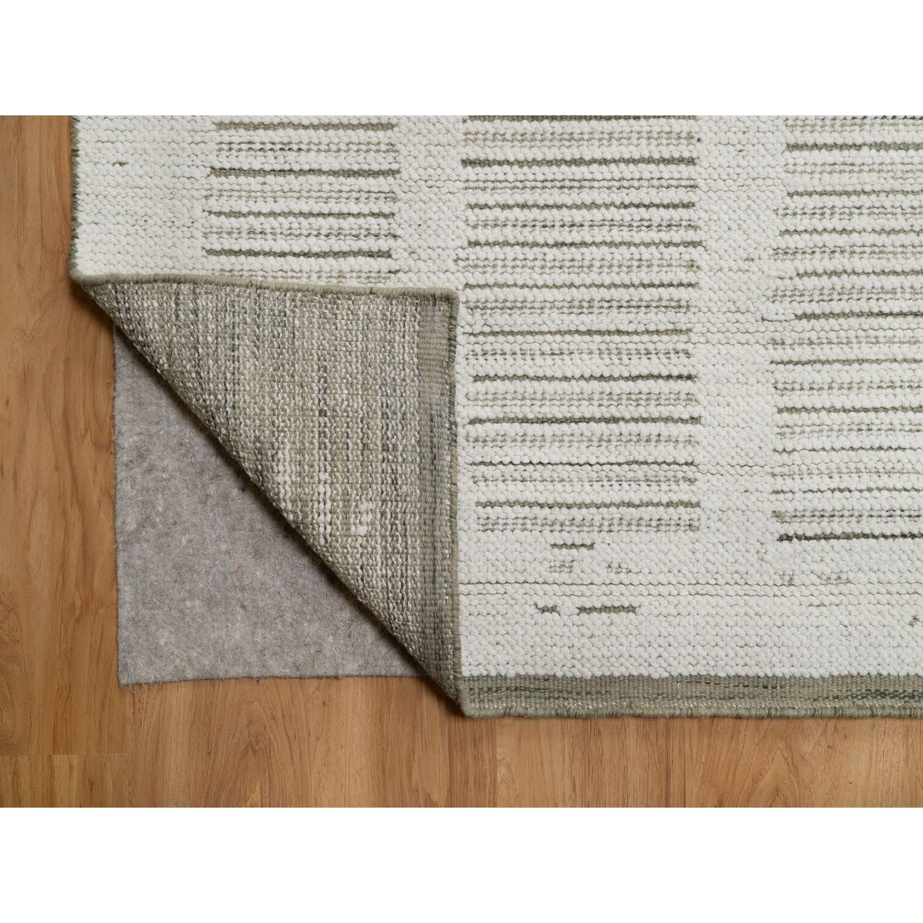 Indian 12'x15' Ivory Hand Woven Flat Weave with Textured Pile Natural Wool XL Rug For Sale