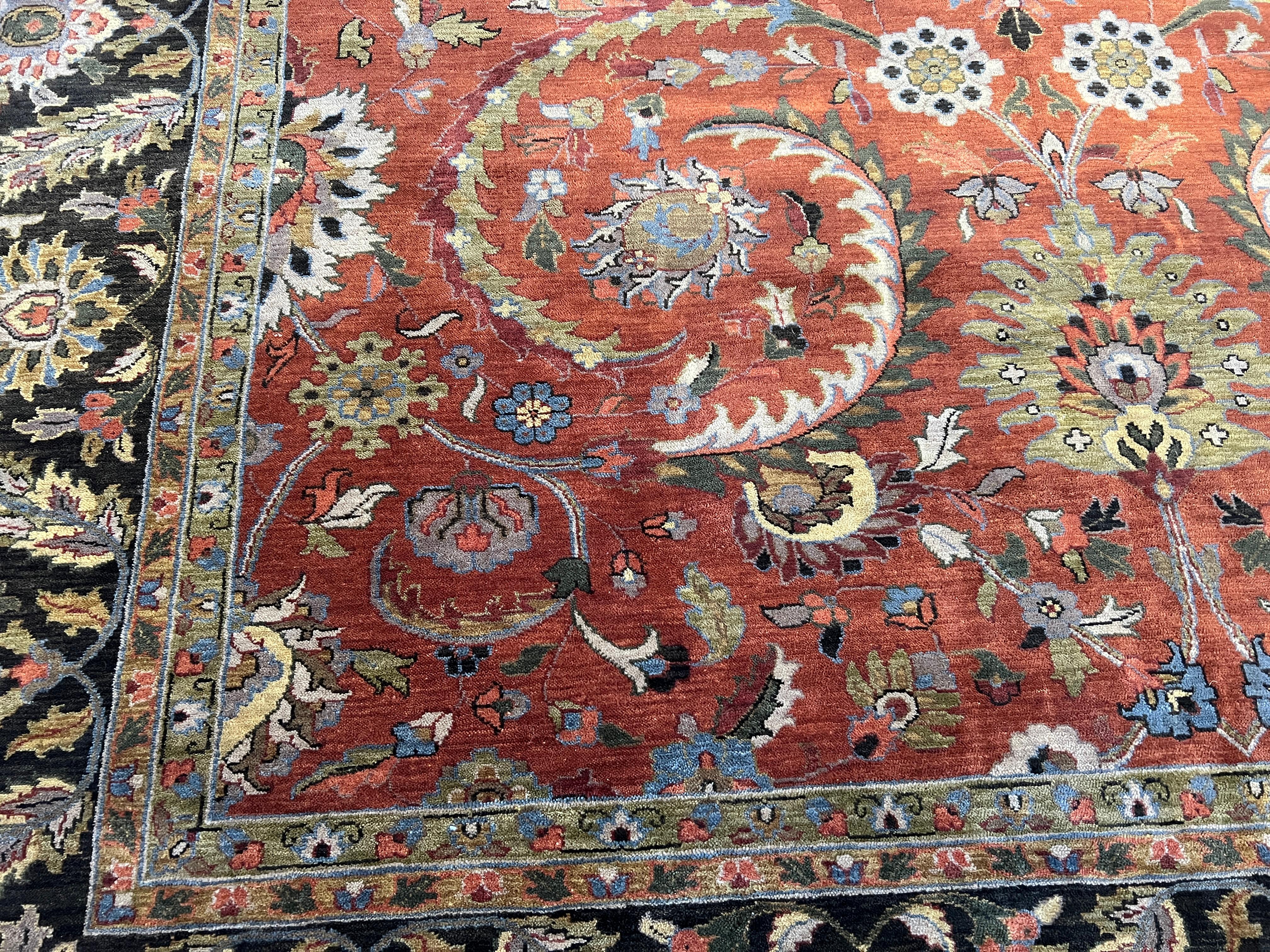 12'x15' Persischer Design Reds Floral Teppich (Indisch) im Angebot
