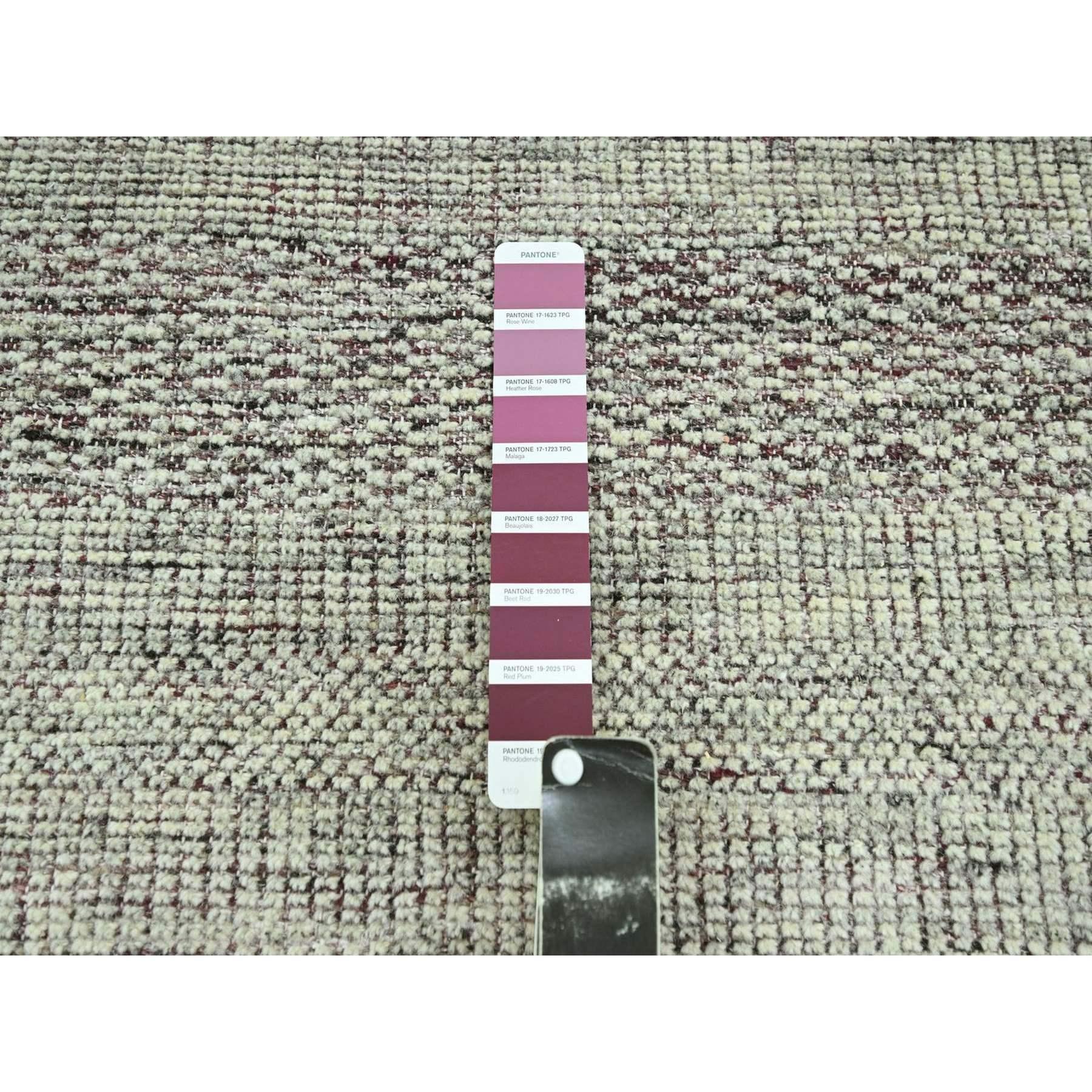 12'x15' Red Distressed and Oxidized Grass Design Hand Knotted Pure Wool XL Rug (Wolle) im Angebot