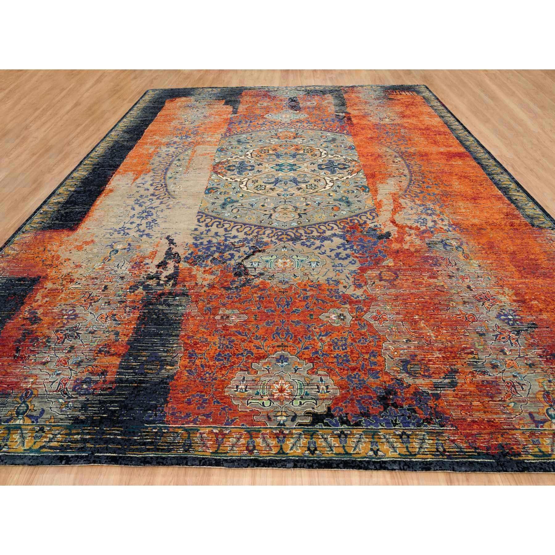 Dies ist eine wirklich echte one-of-a-kind Rust Red & Black, Ghazni Wolle handgeknüpft, alte osmanische gelöscht Design, übergroße Orientteppich. Es wurde monatelang von erfahrenen Kunsthandwerkern in jahrhundertealten Webtechniken geknüpft.
Primäre