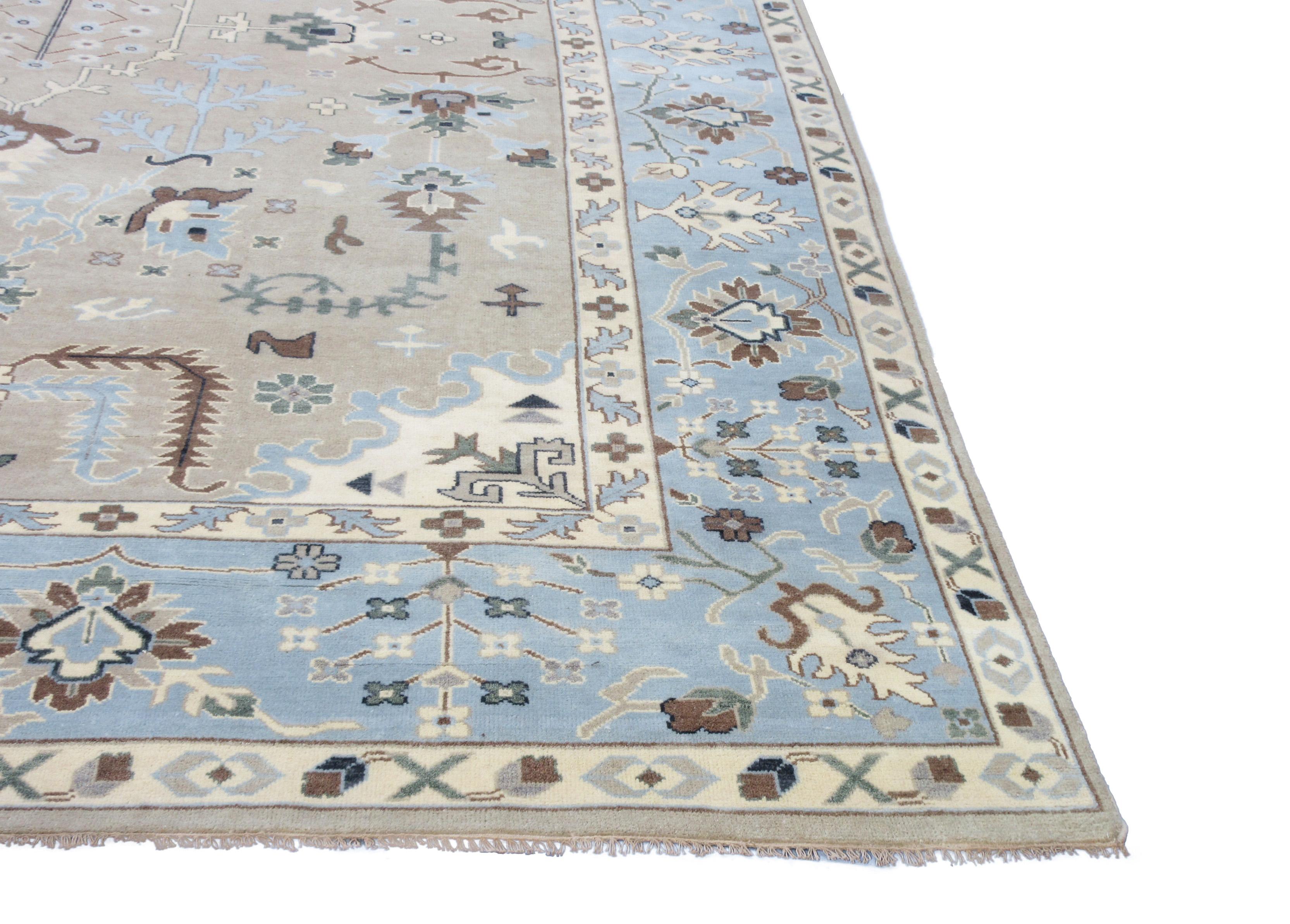 XXI secolo e contemporaneo Beige Oushak in vendita