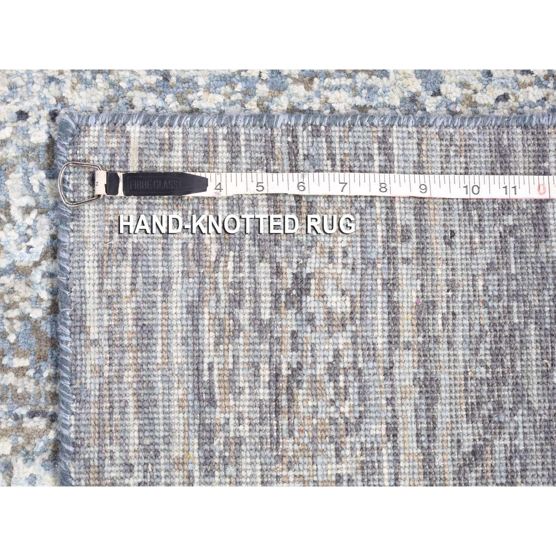 Tapis oriental noué à la main, bleu océanique, en laine et soie pure, de 12 x 18 pouces en vente 2