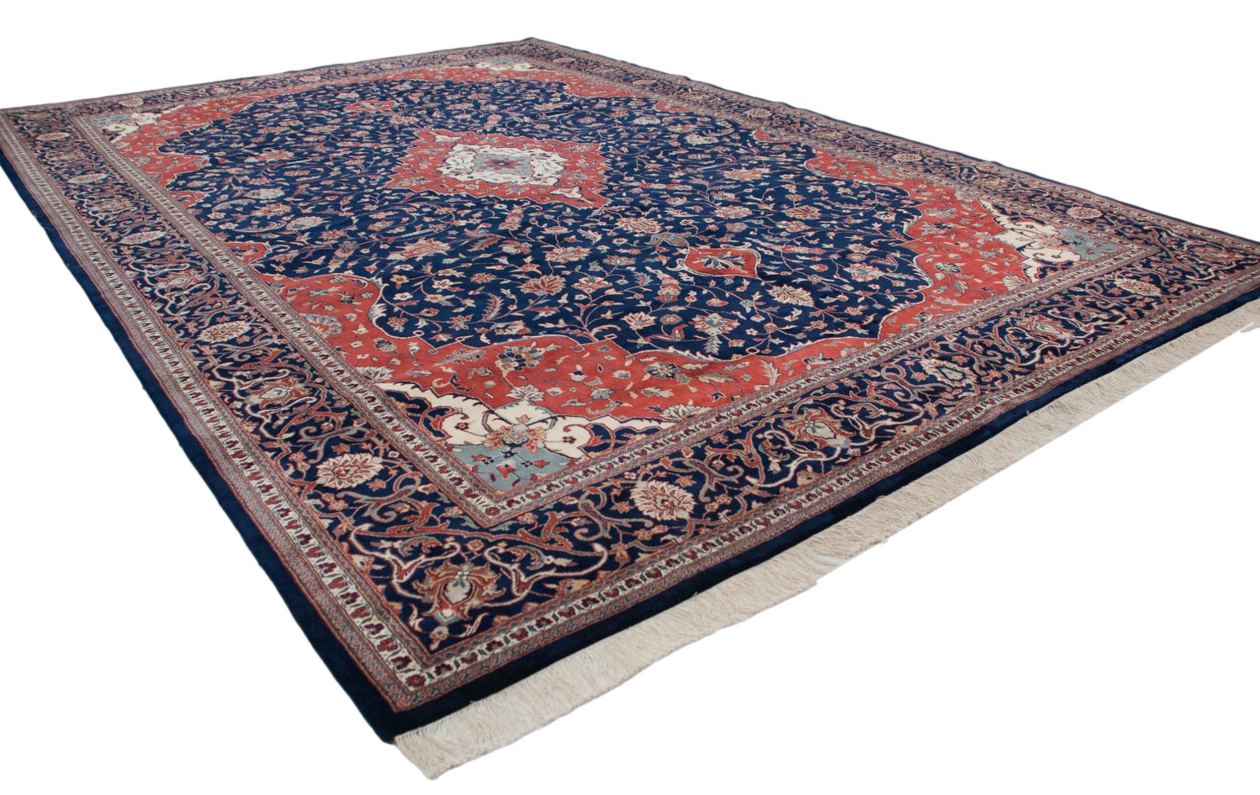 Indischer Kashan-Teppich im Vintage-Stil (Handgeknüpft) im Angebot