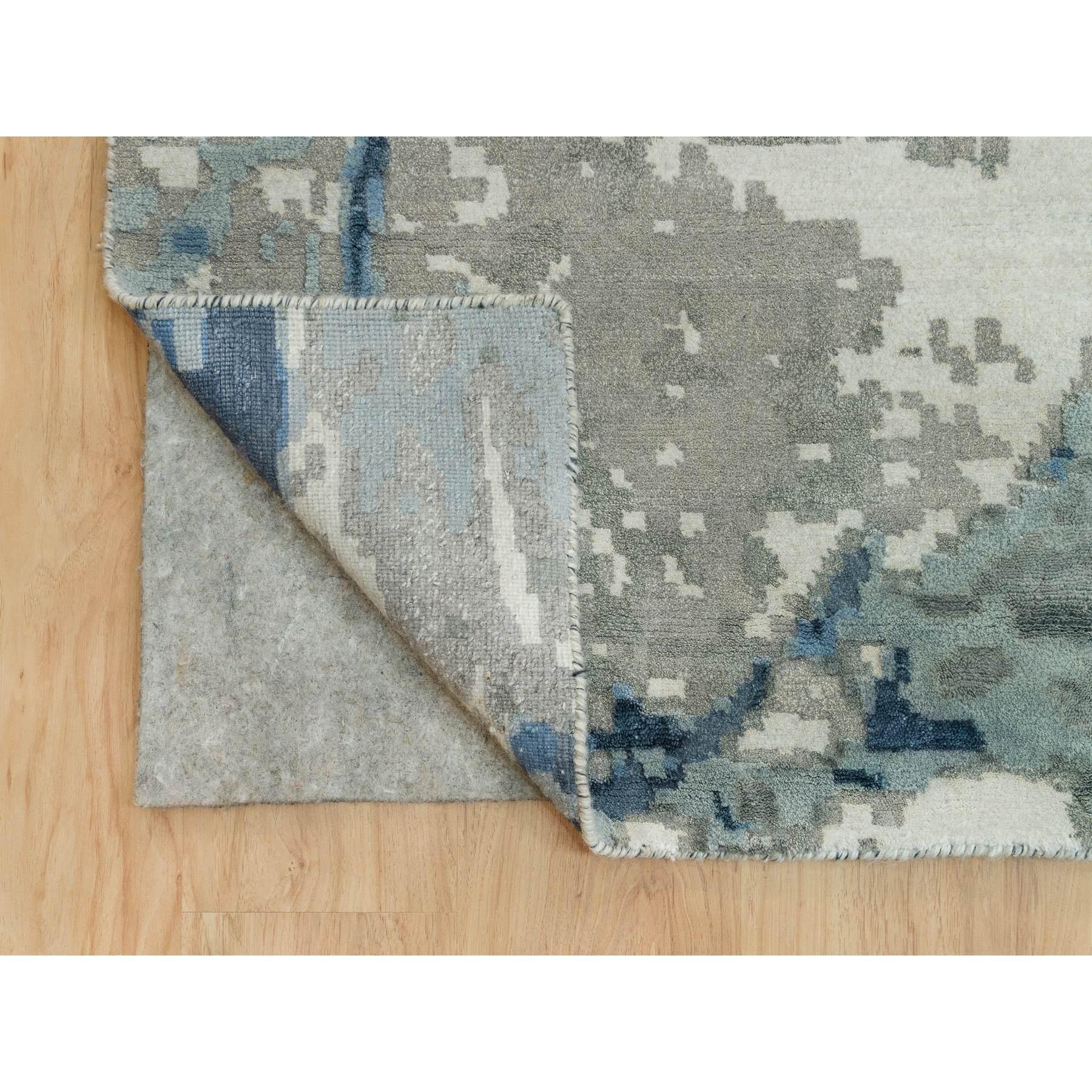 Indiano Tappeto oversize in lana e seta annodato a mano con motivo galattico astratto blu lapis 12'x18'1