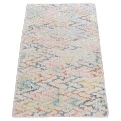 1'2"x2' Ivory, 100% Wool, Hand Knotted, Modern Design, Sample Mat Oriental Rug