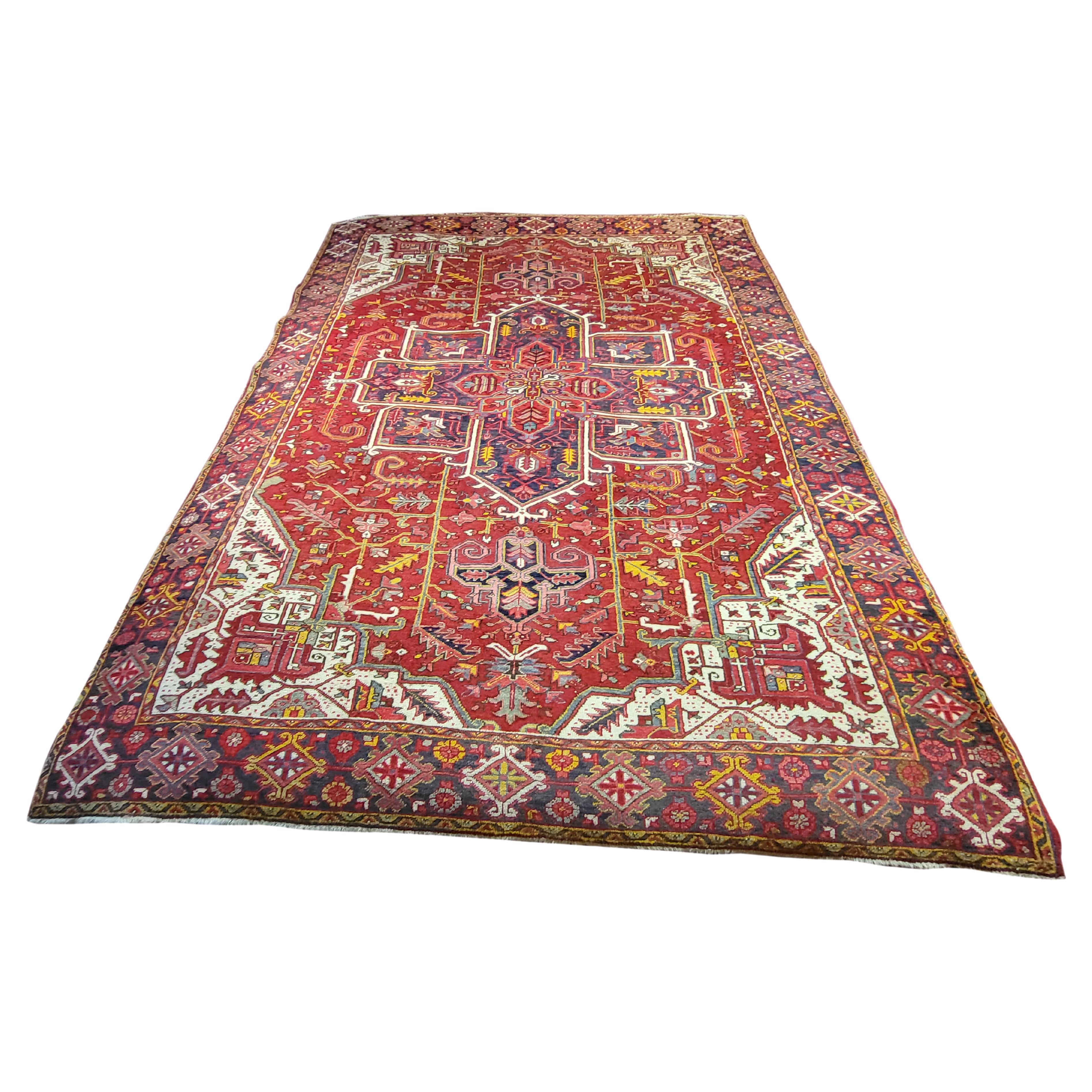 12'x9' Antique Colorful Persian Heriz - Serapi For Sale