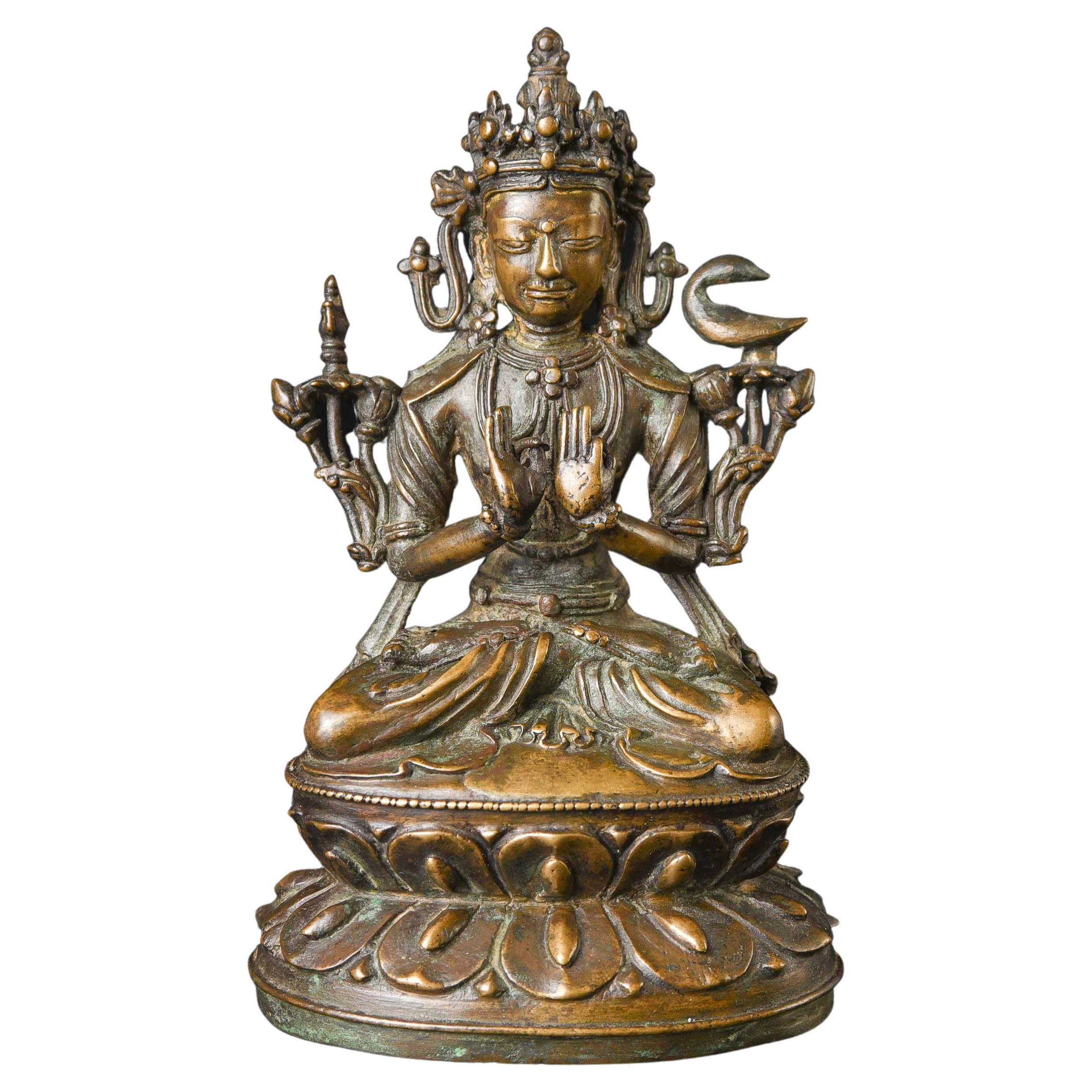 Tibetischer Buddha/Bodhisattva aus Bronze des 13./14. Jahrhunderts im Angebot