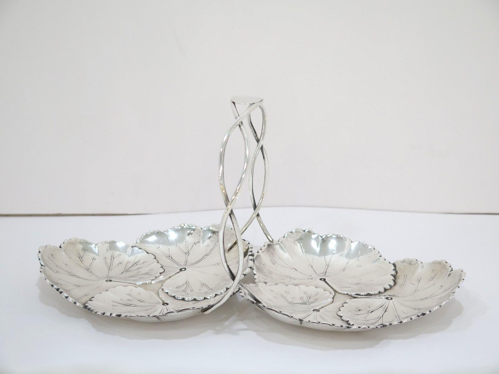 American 13 3/8 in Sterling Silver Reed & Barton Vintage Water Lily Leaves Candy Nut Dish
