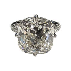 13 Karat GIA zertifizierter Diamantring aus Platin mit antikem Kissenschliff