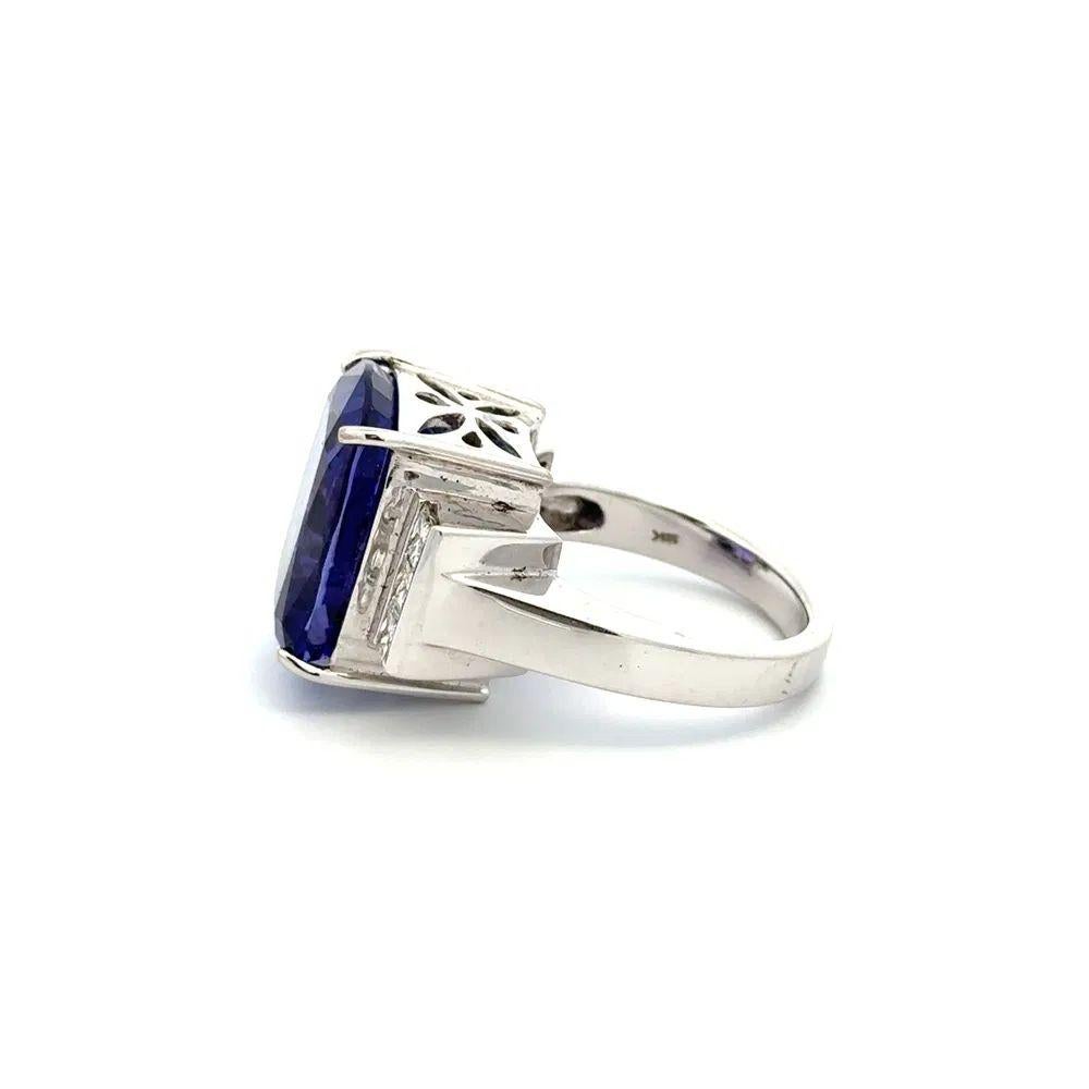 Women's 13 Carat Cushion Tanzanite and Princess Diamond Gold Statement Oscar Worthy Ring For Sale